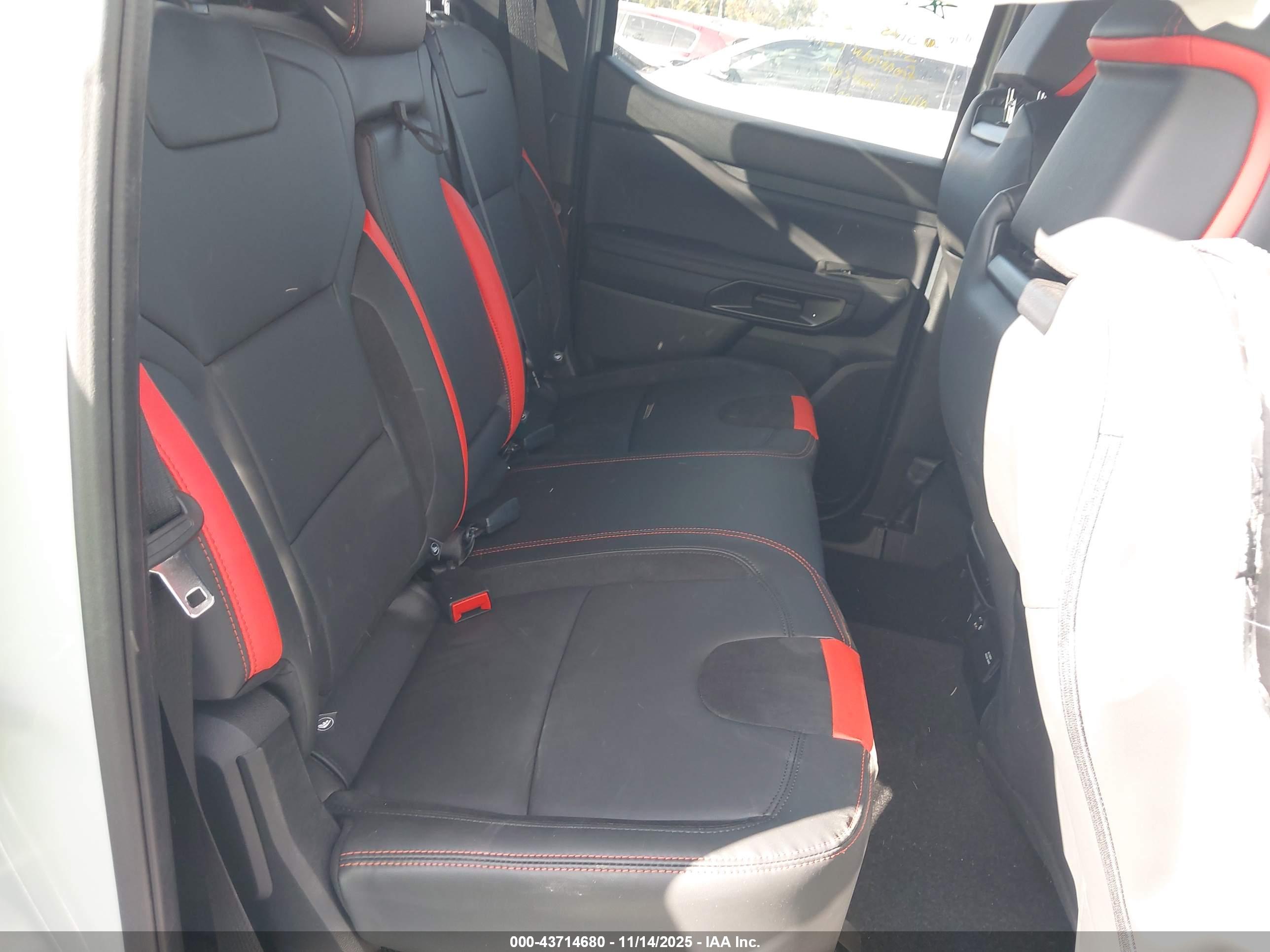 FORD RANGER image 8