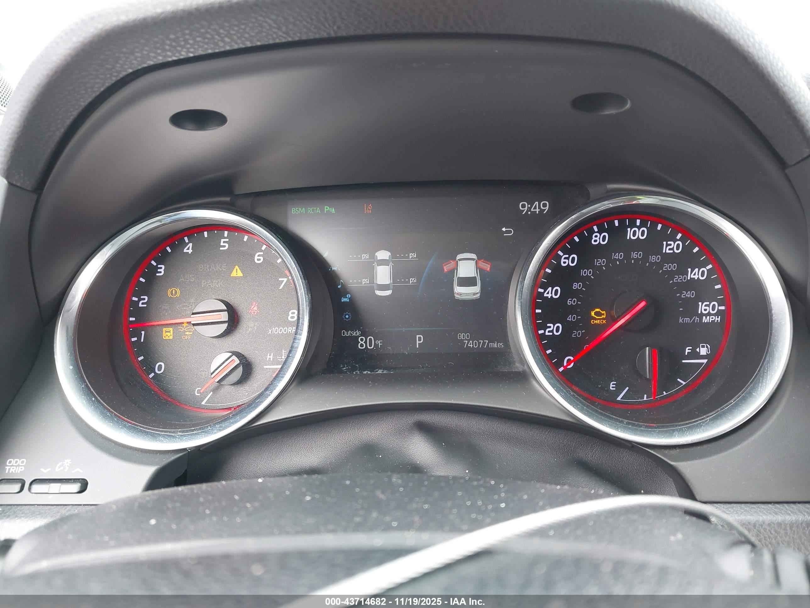 TOYOTA CAMRY image 7