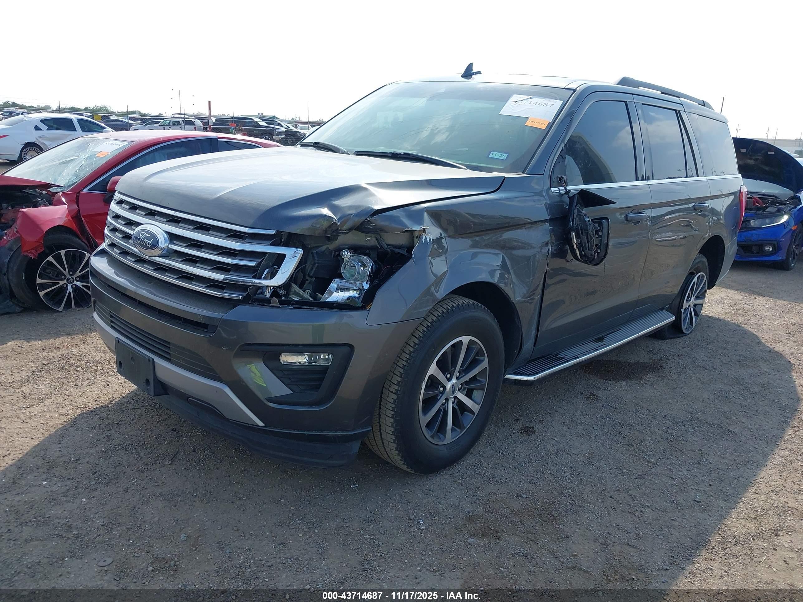 FORD EXPEDITION image 2