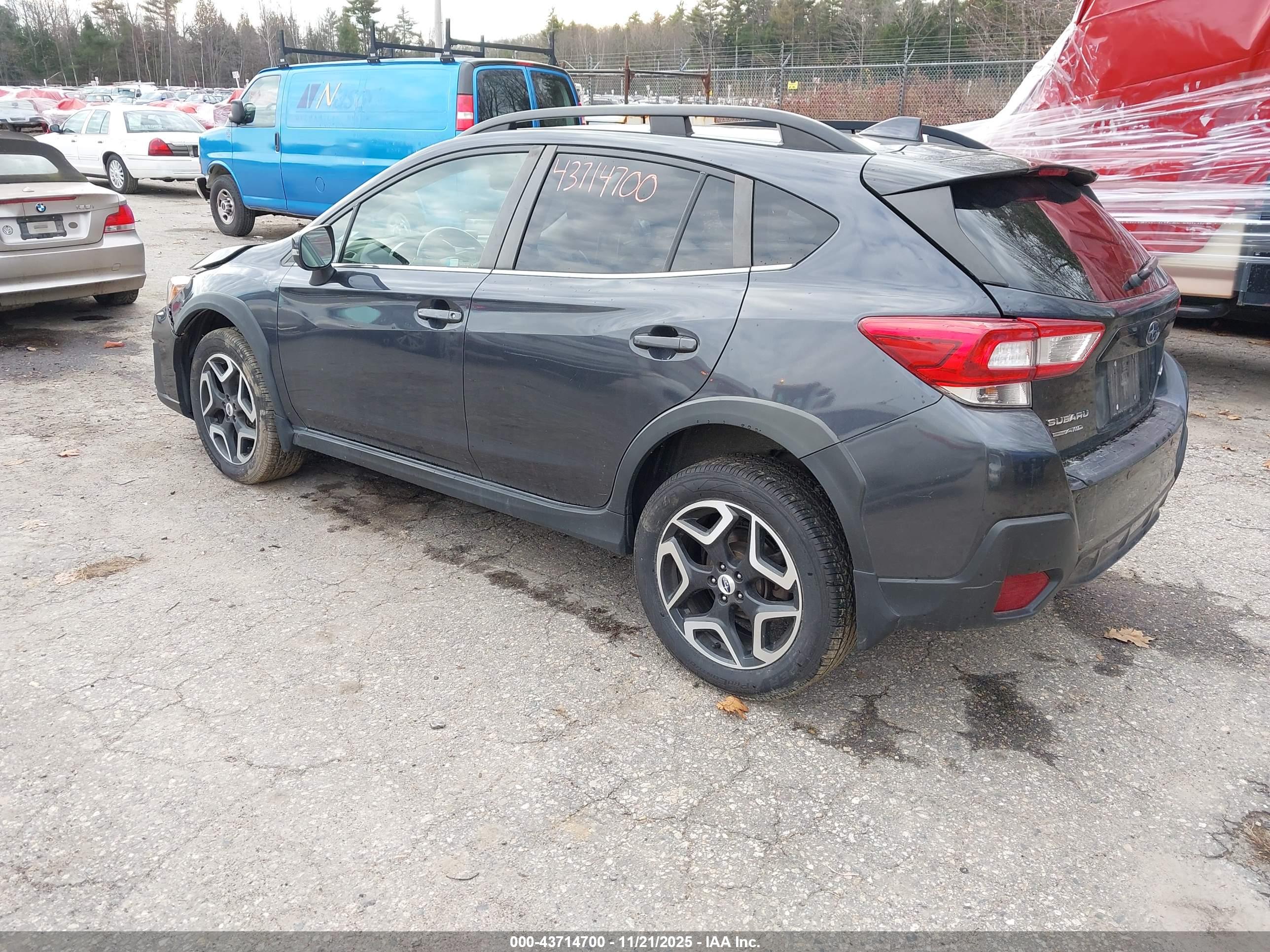 SUBARU CROSSTREK image 3