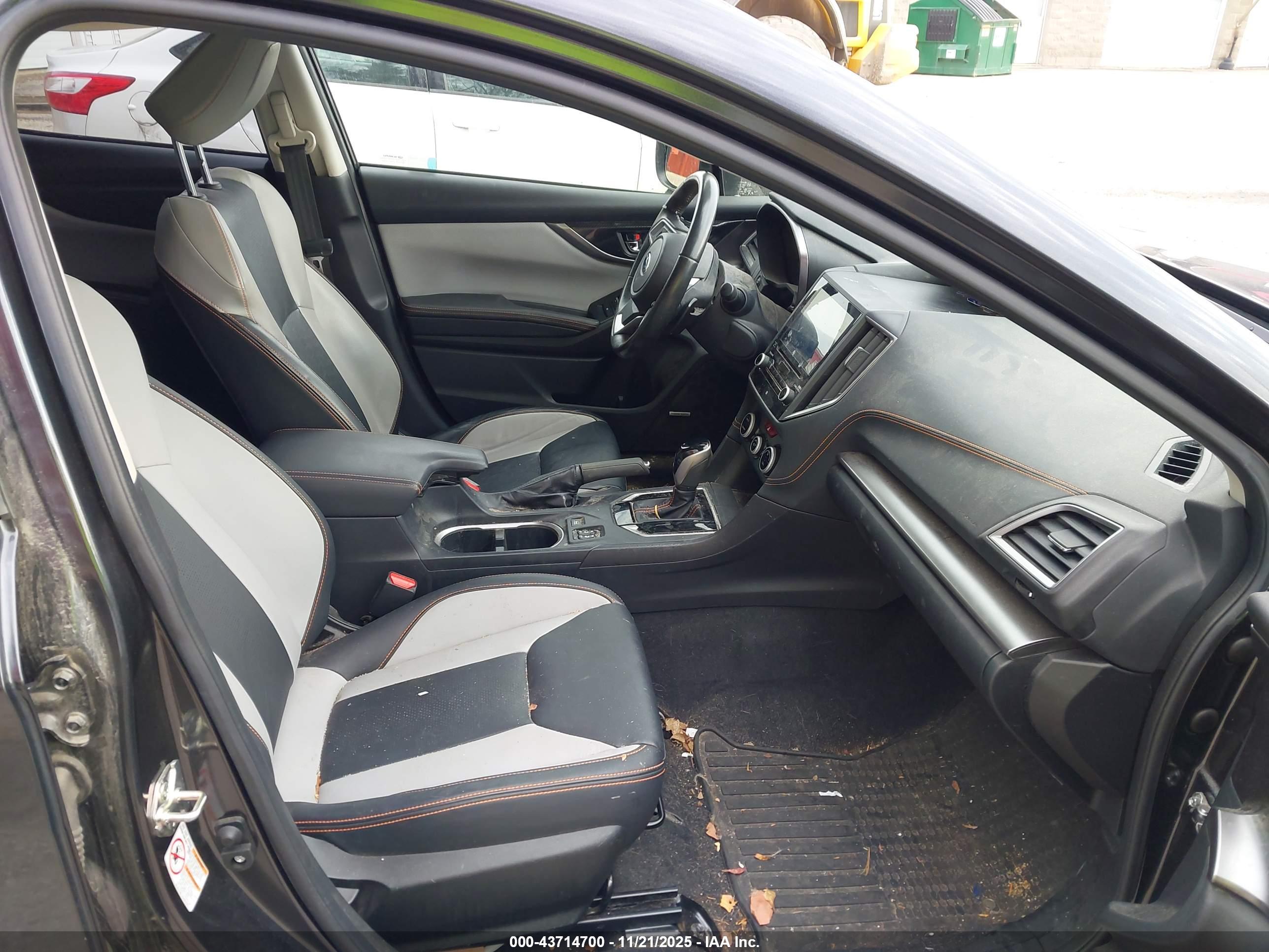 SUBARU CROSSTREK image 5