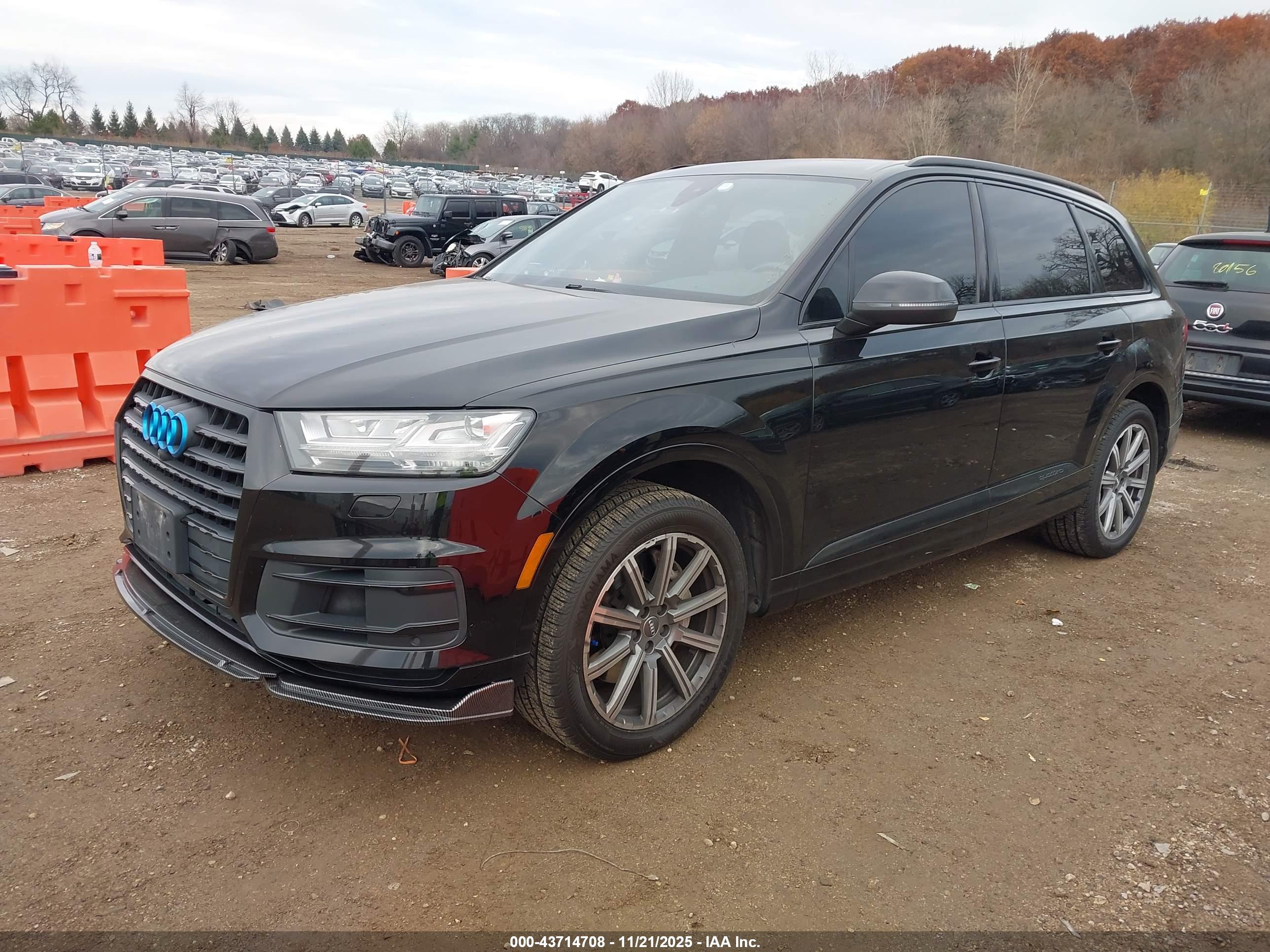 AUDI Q7 image 2