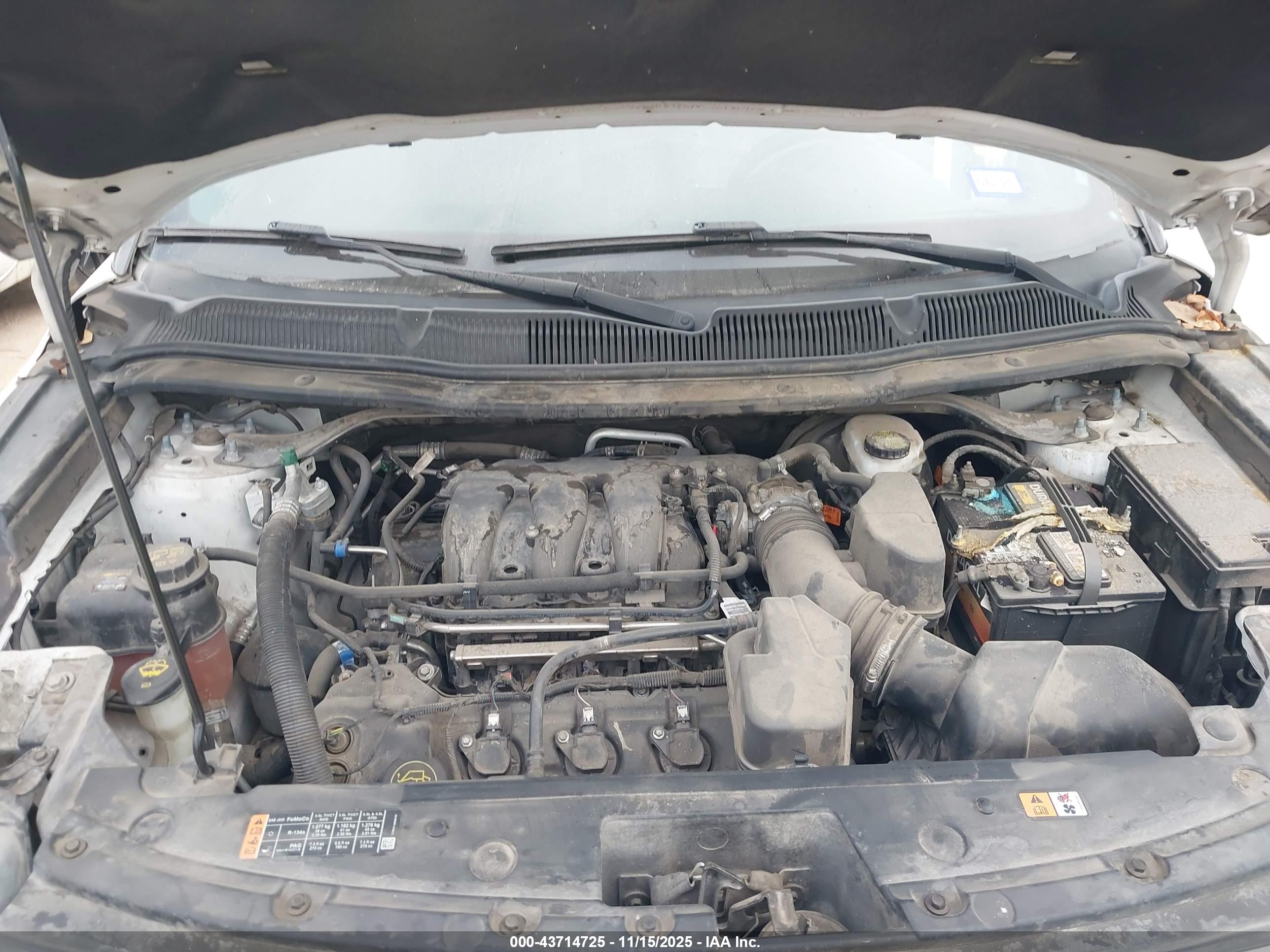 FORD EXPLORER image 10