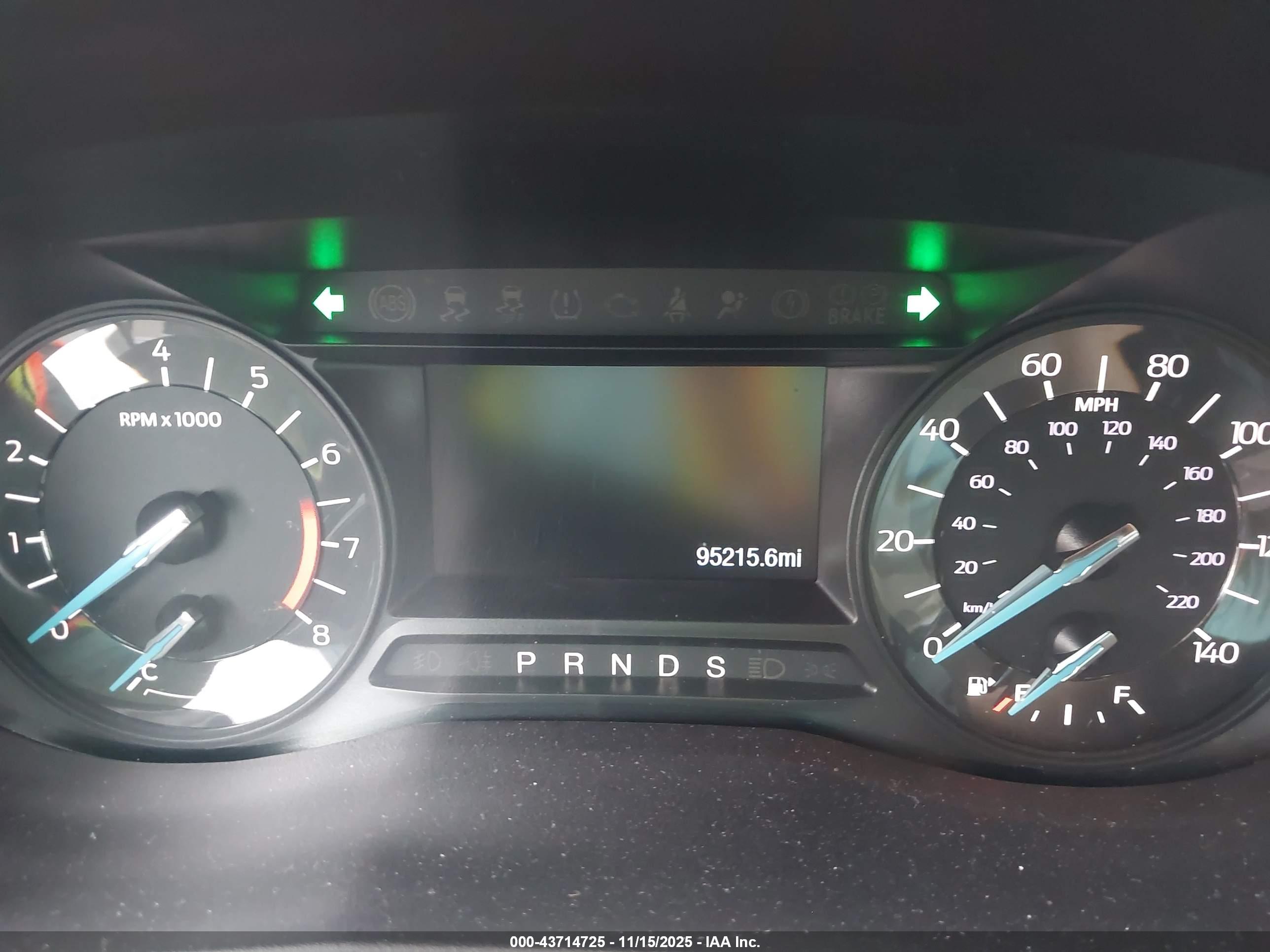 FORD EXPLORER image 7