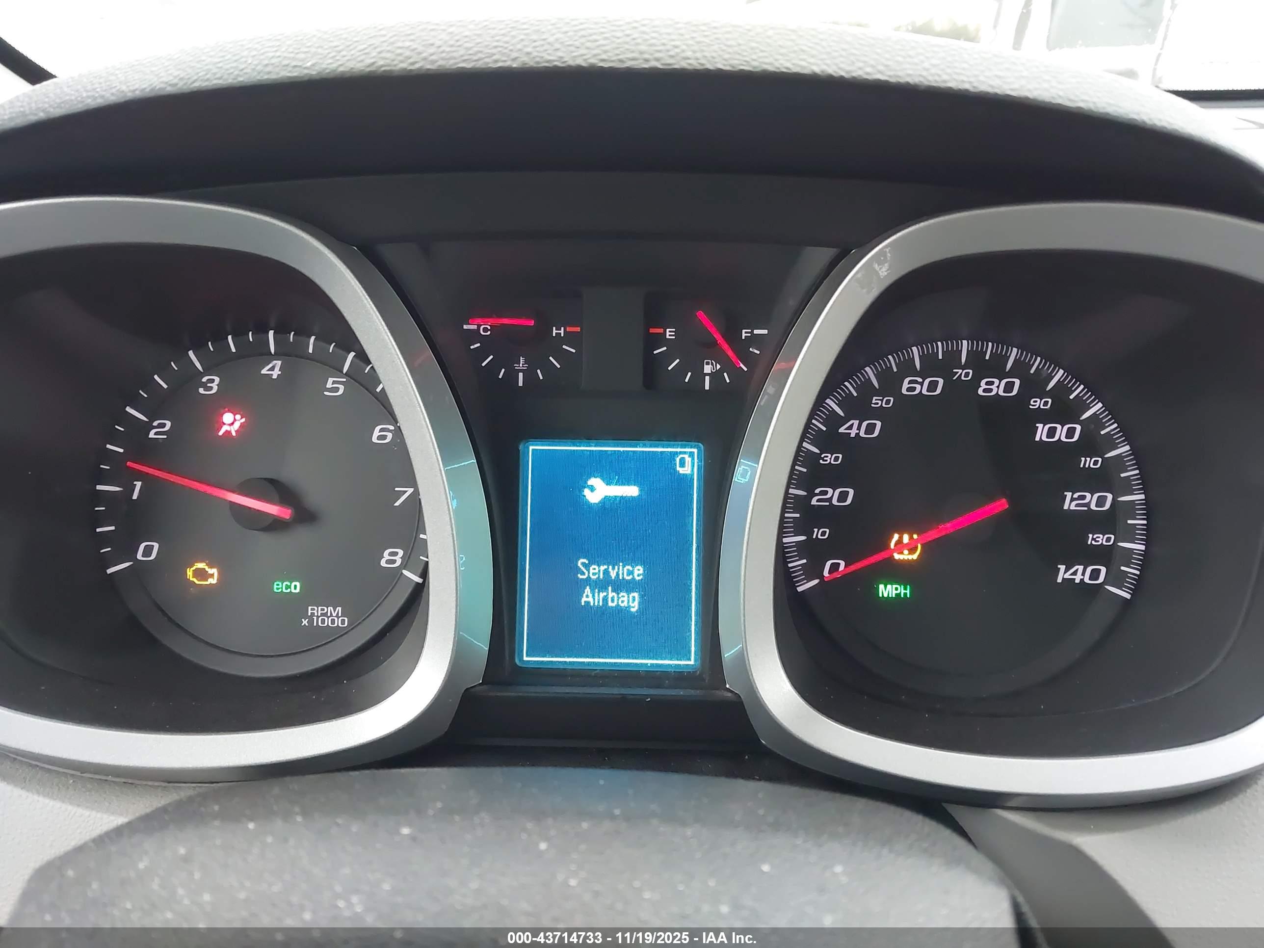 CHEVROLET EQUINOX image 7