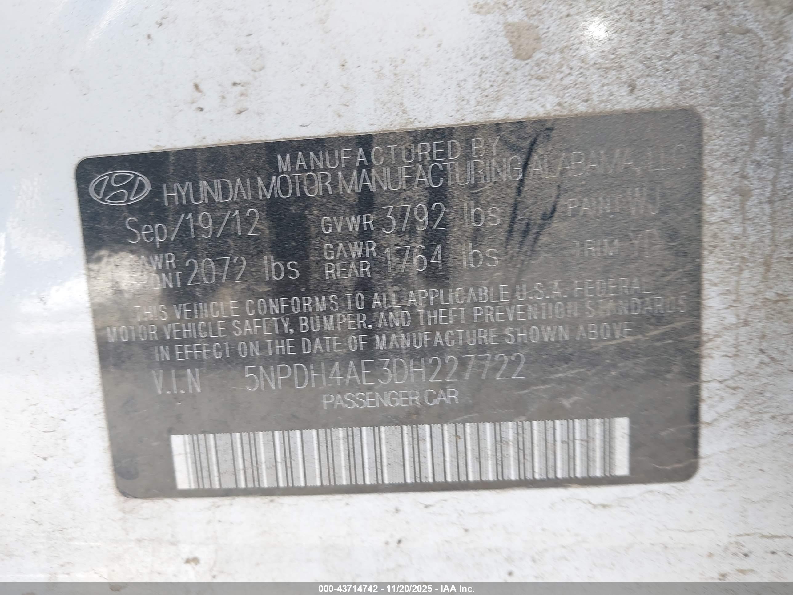 HYUNDAI ELANTRA image 9