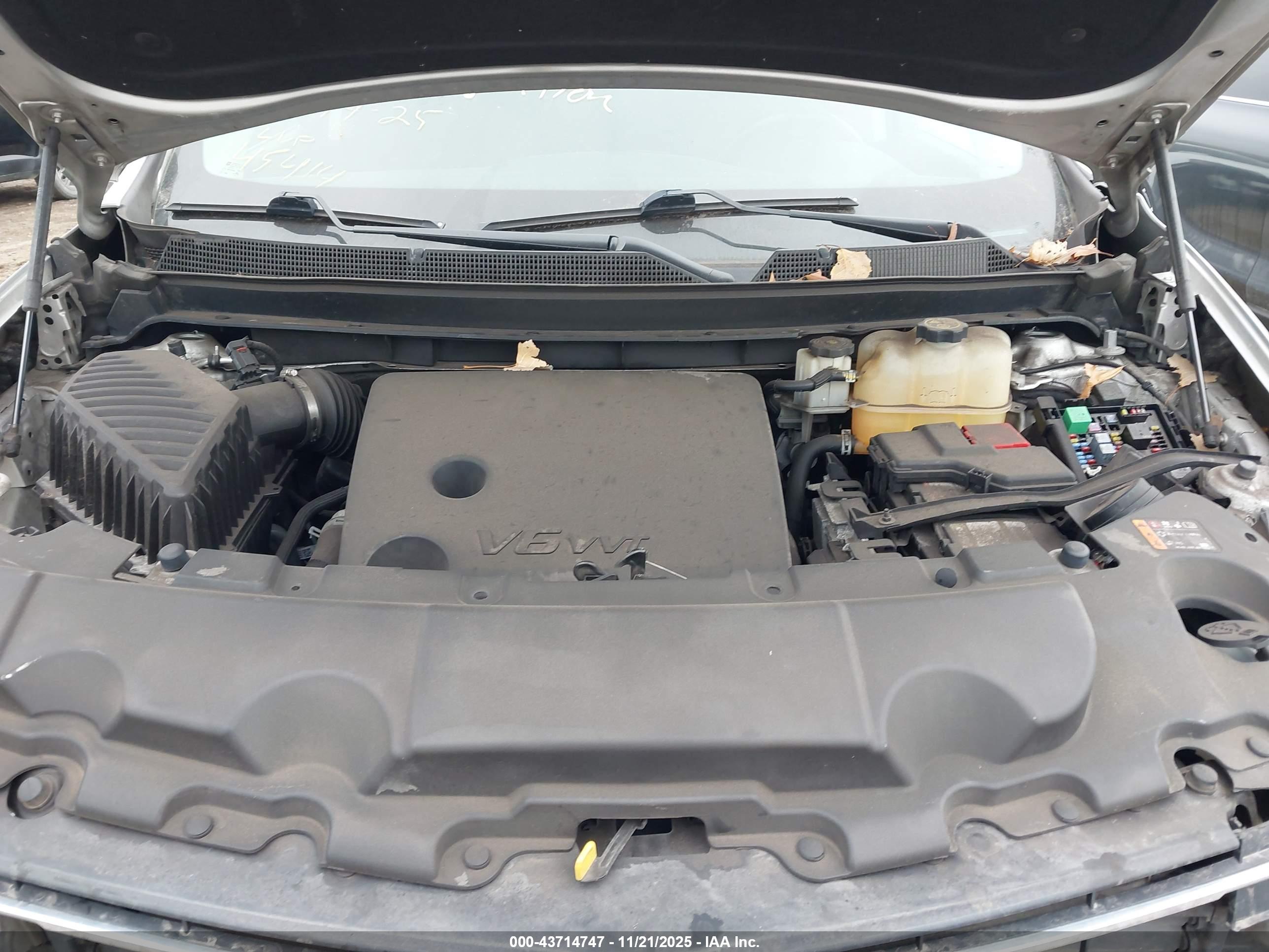 CHEVROLET TRAVERSE image 10