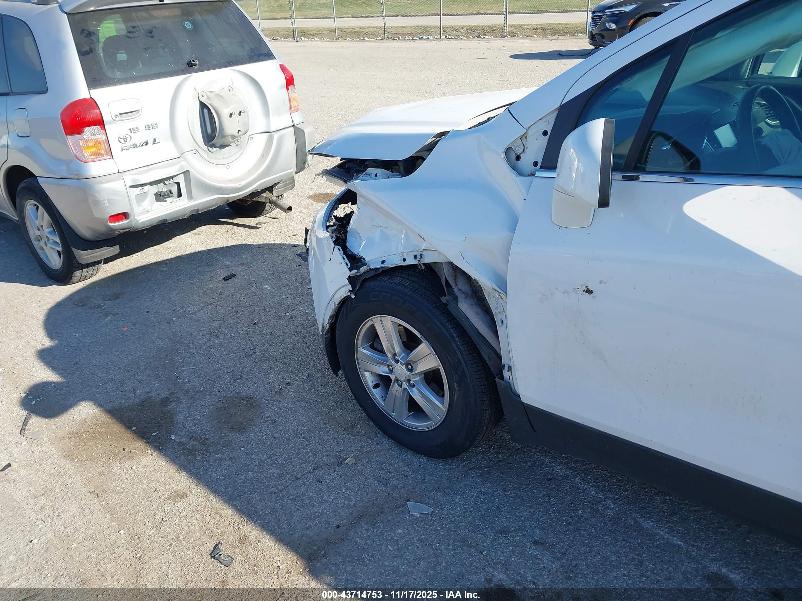 CHEVROLET TRAX image 6