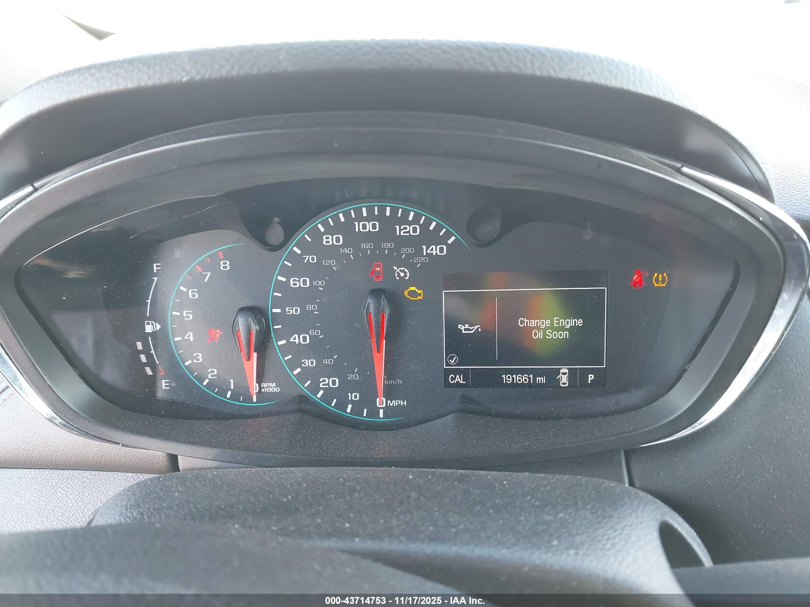 CHEVROLET TRAX image 7