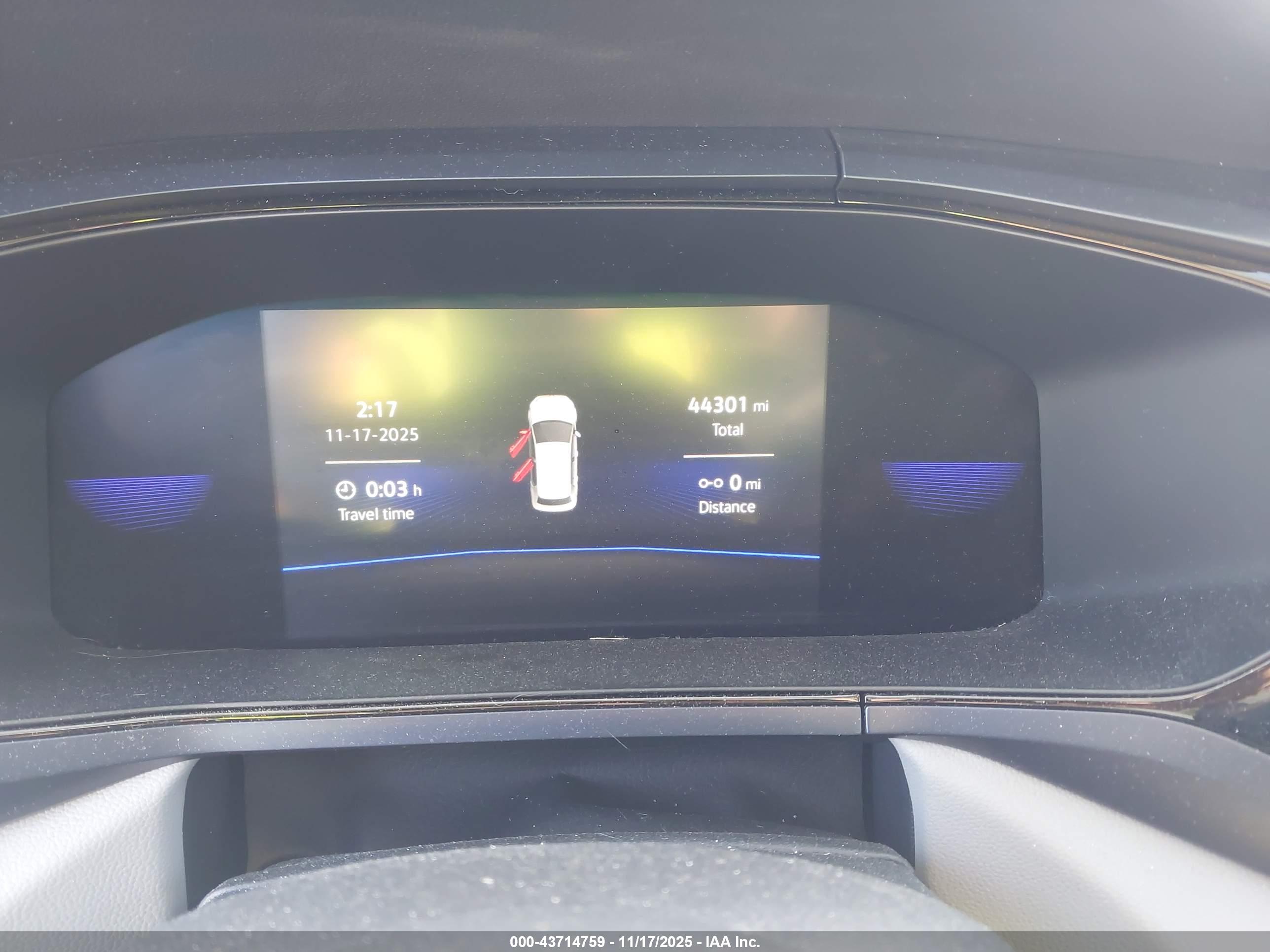 VOLKSWAGEN TAOS image 7