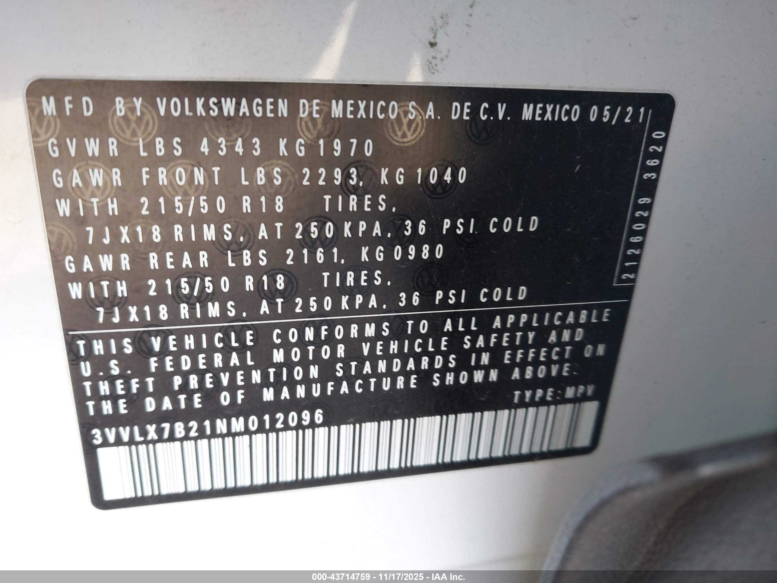 VOLKSWAGEN TAOS image 9