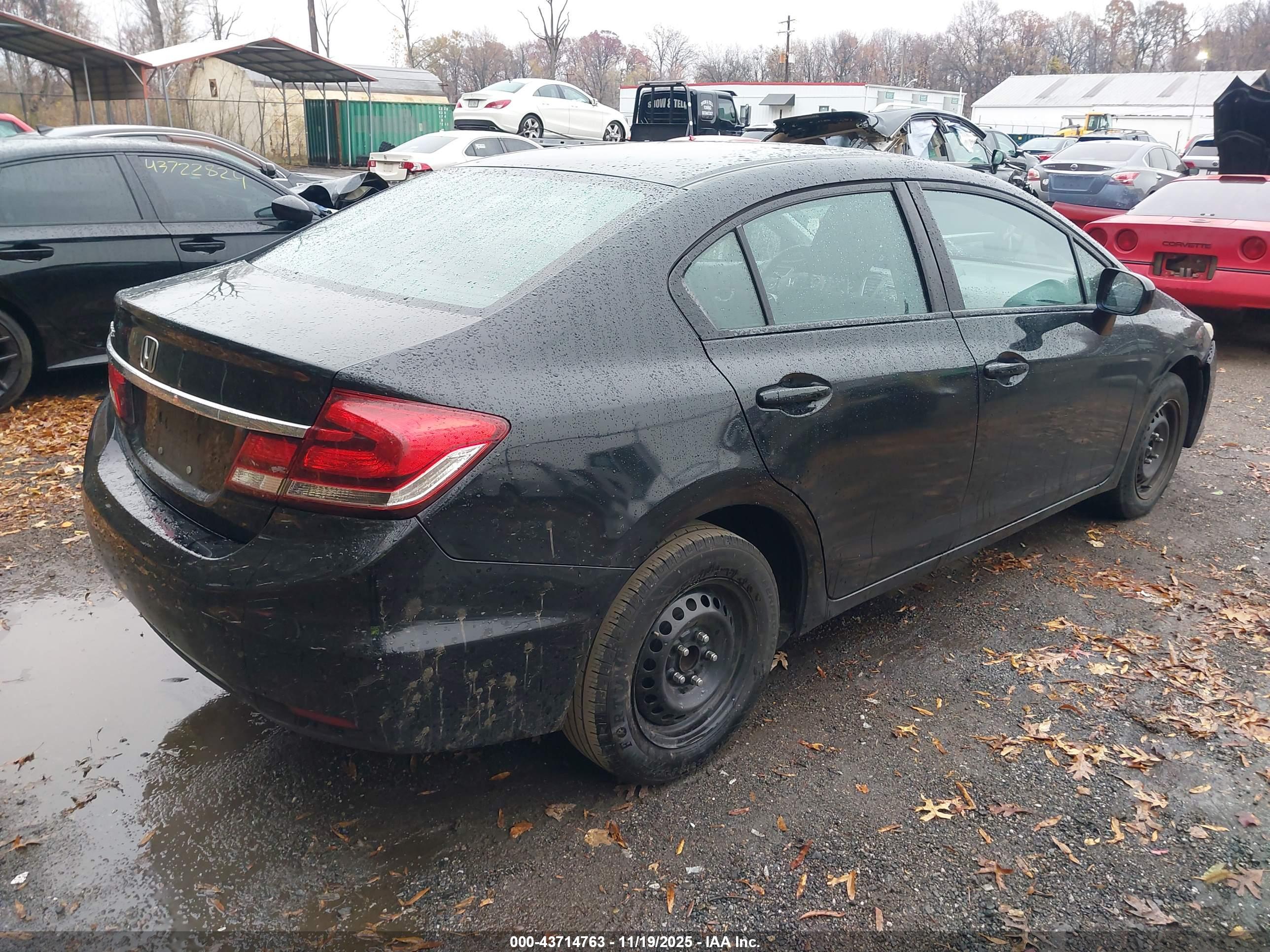 HONDA CIVIC image 4