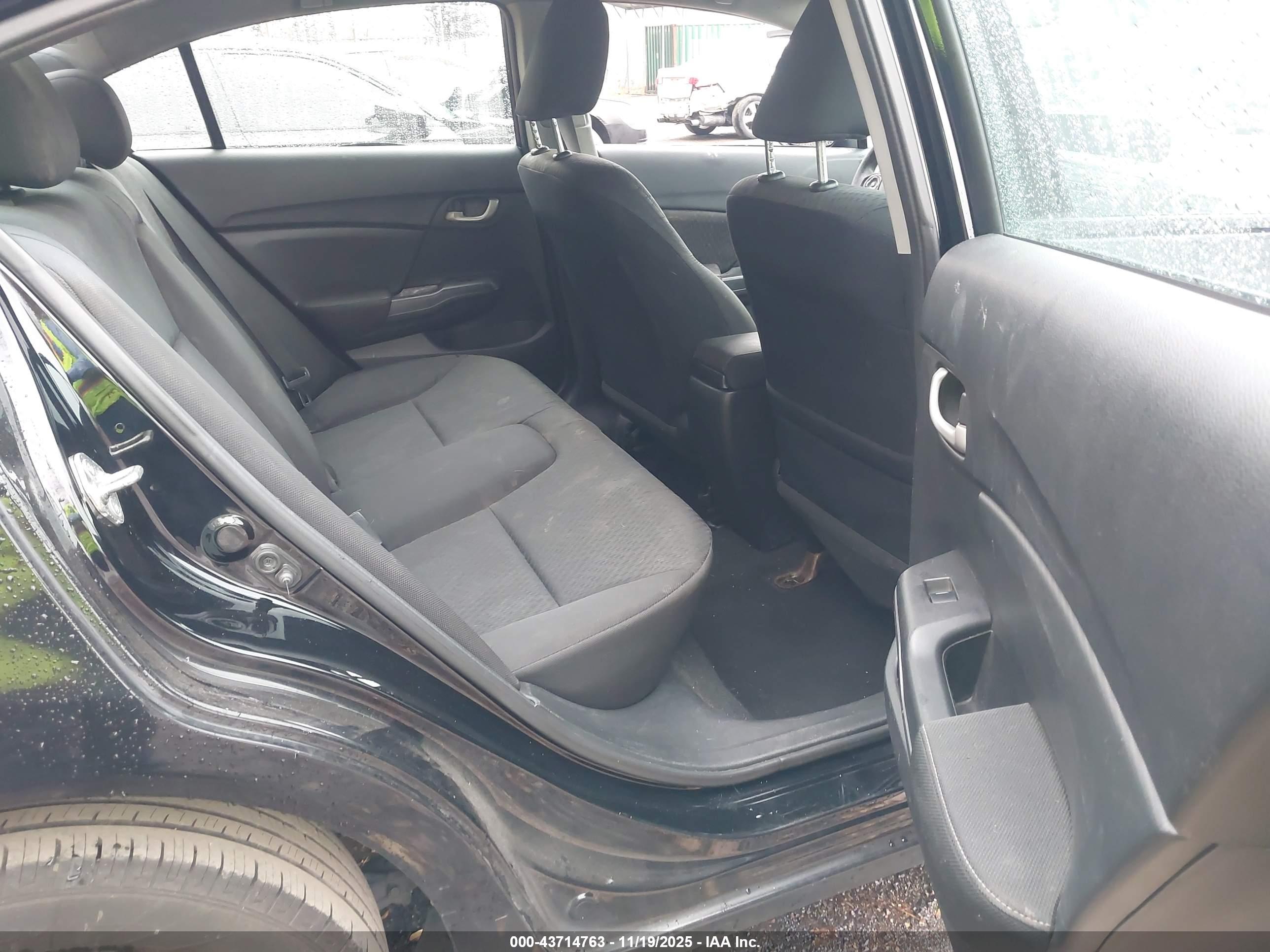 HONDA CIVIC image 8