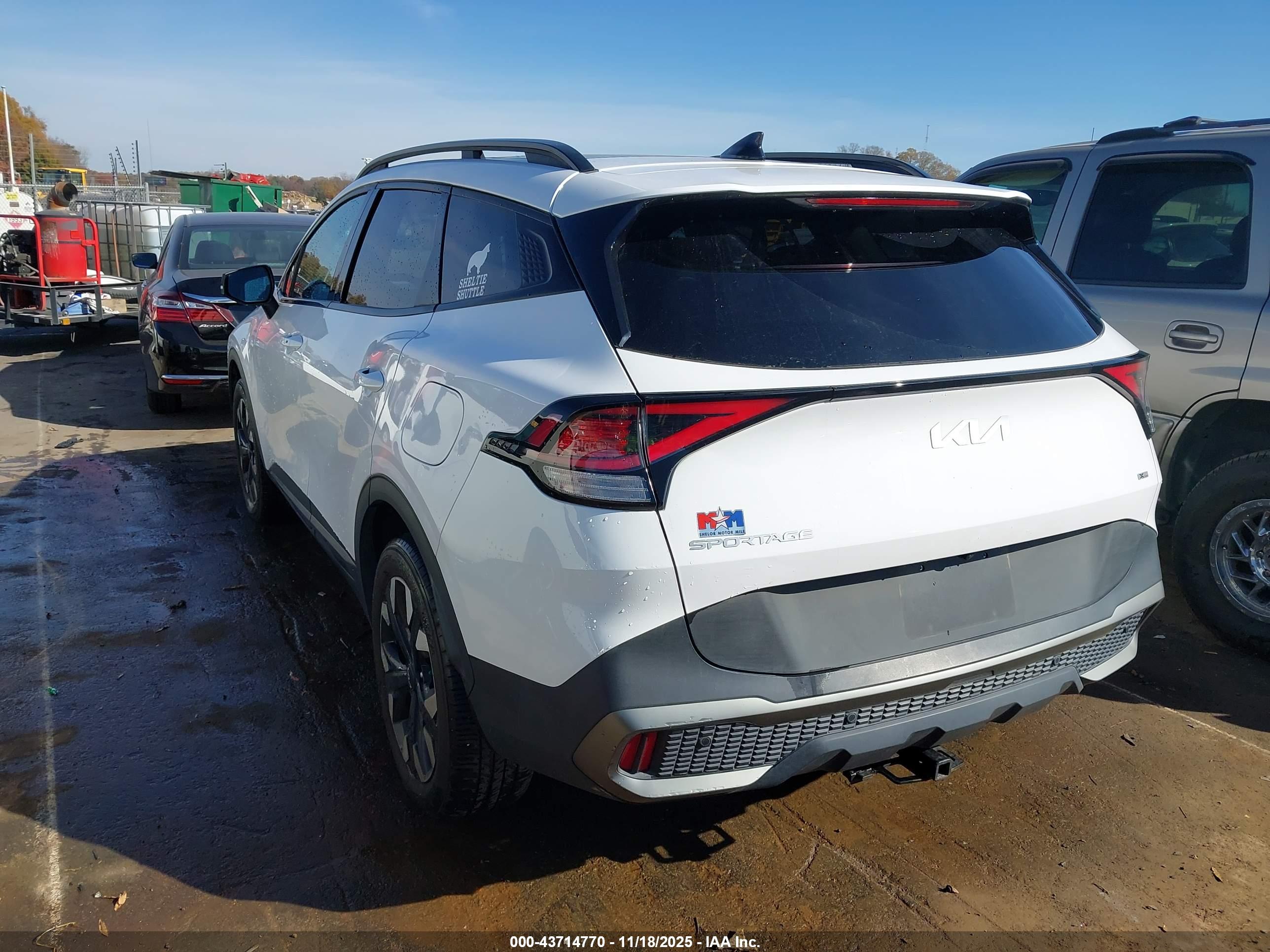 KIA SPORTAGE image 3