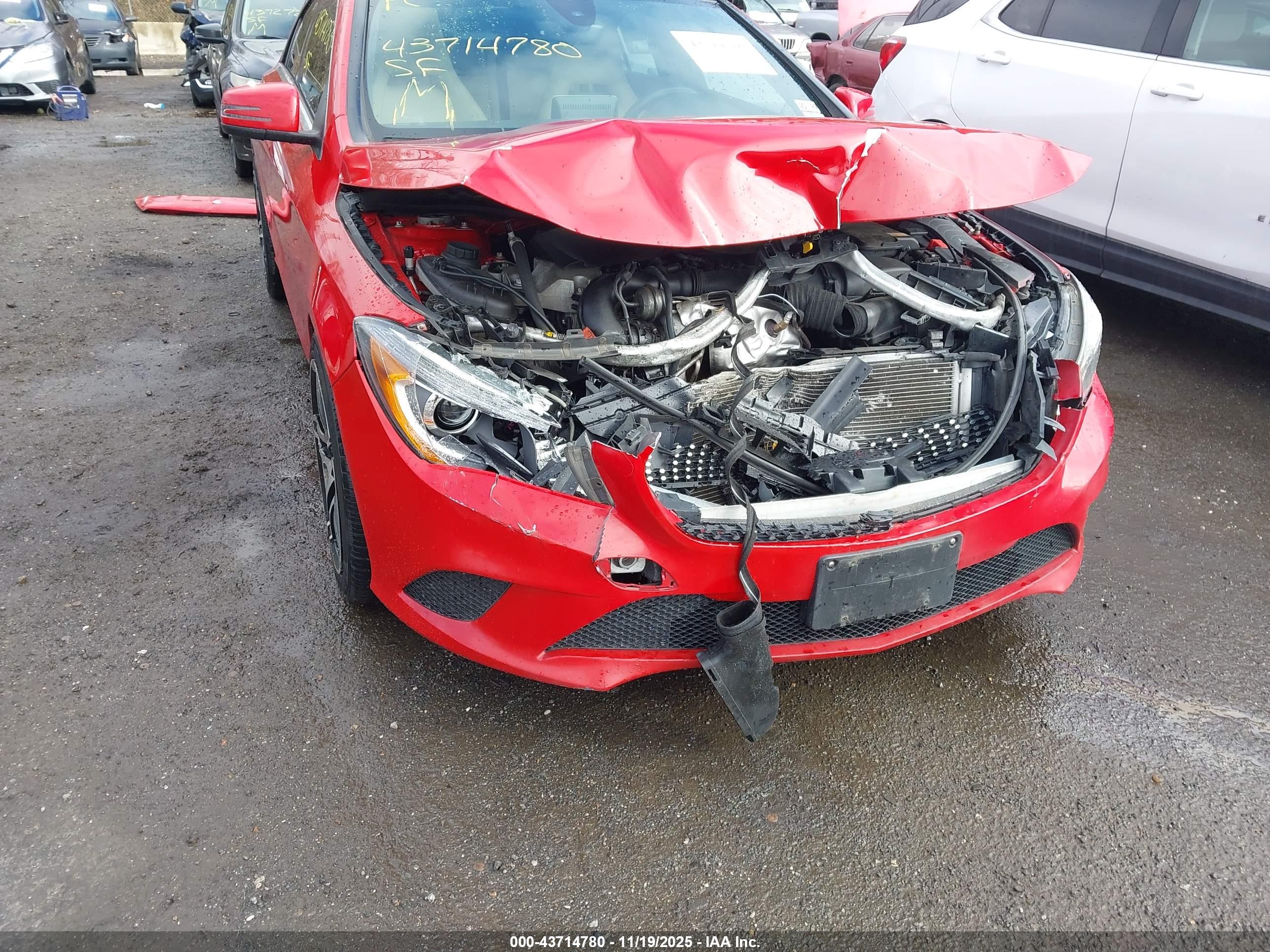 MERCEDES-BENZ CLA image 6