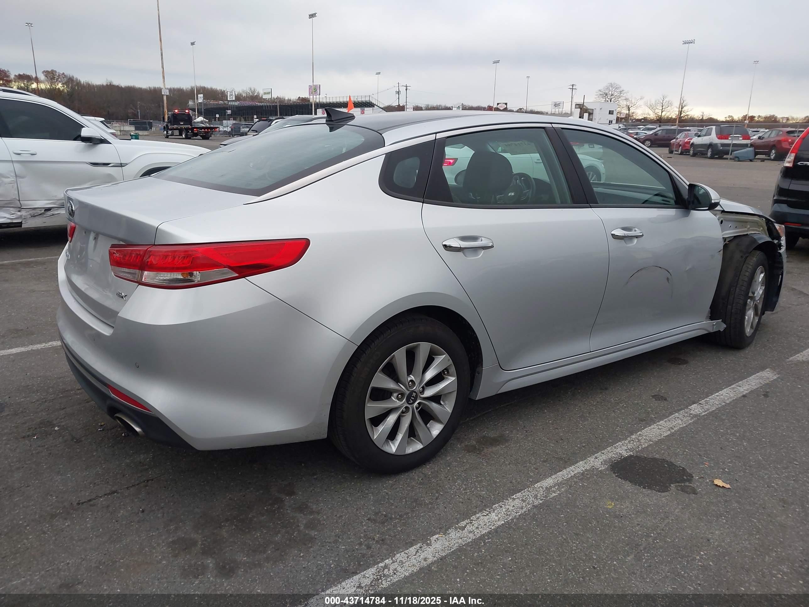 KIA OPTIMA image 4