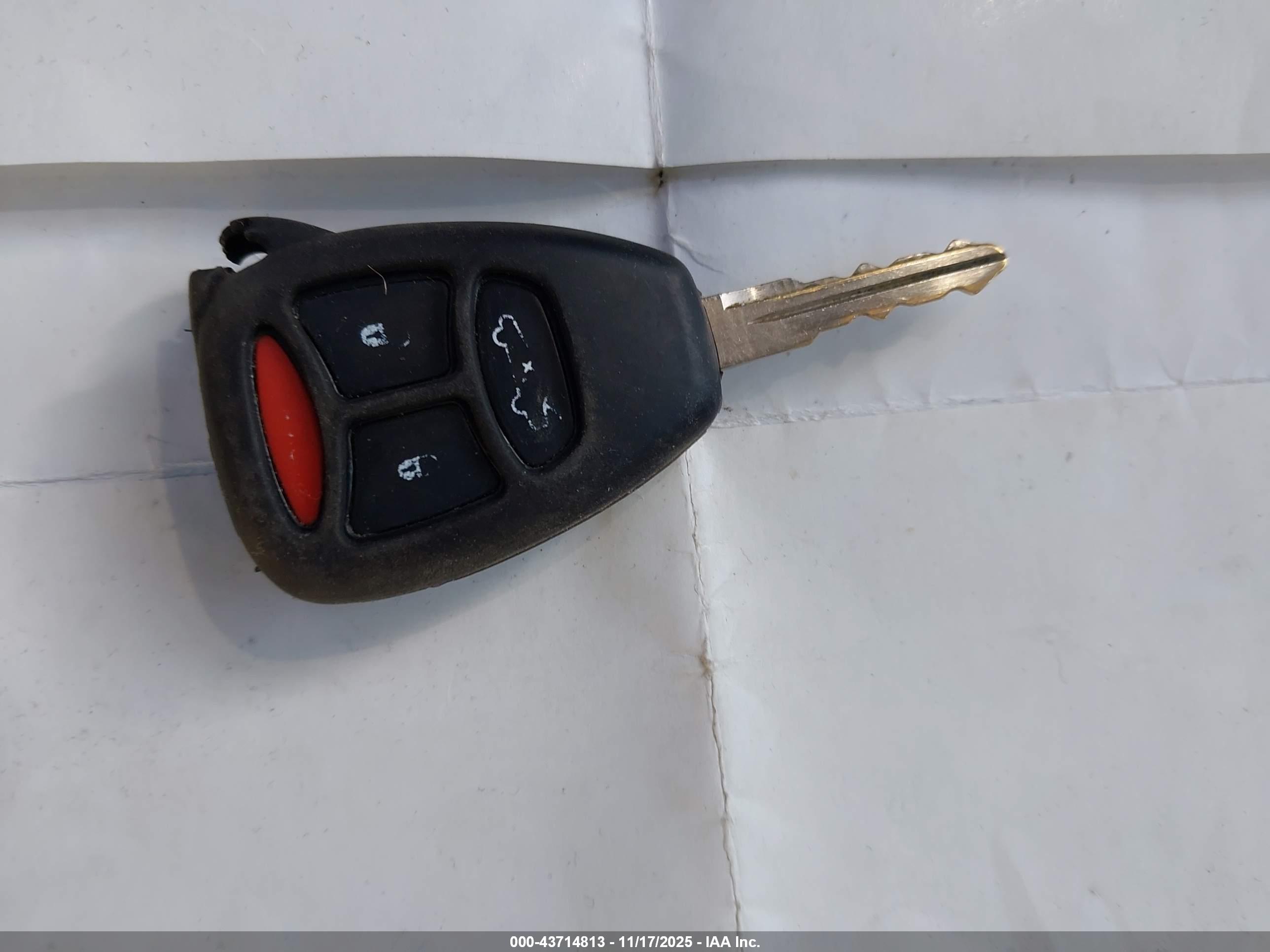 CHRYSLER 300 image 11