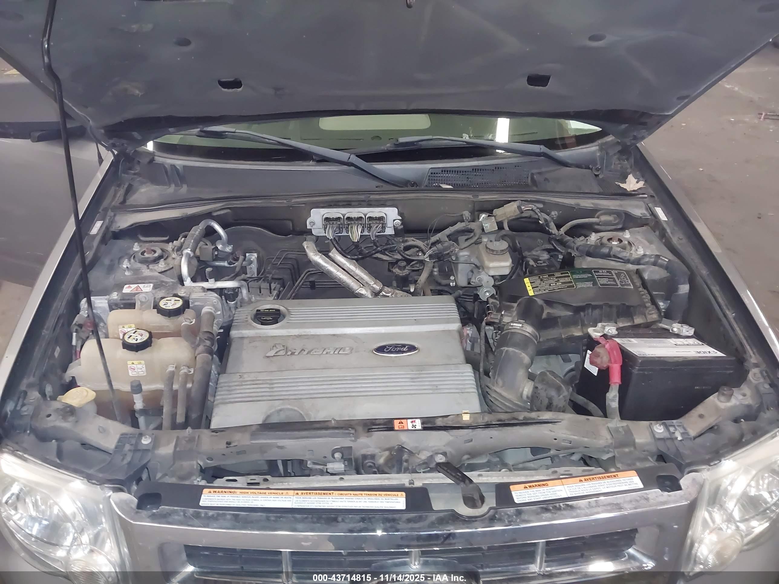 FORD ESCAPE image 10
