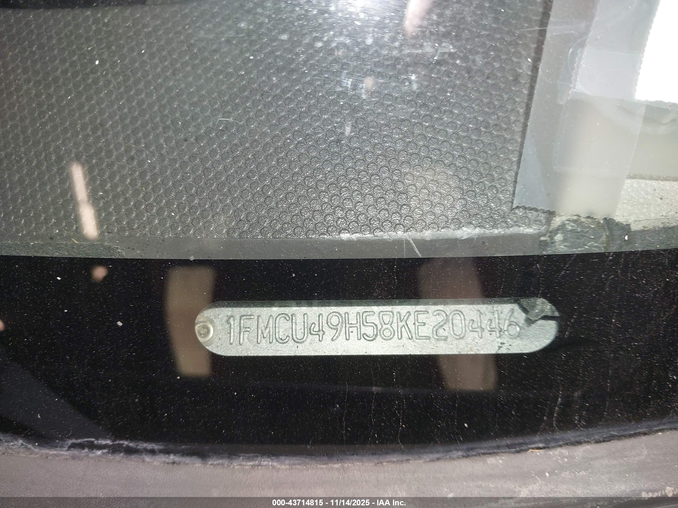 FORD ESCAPE image 9