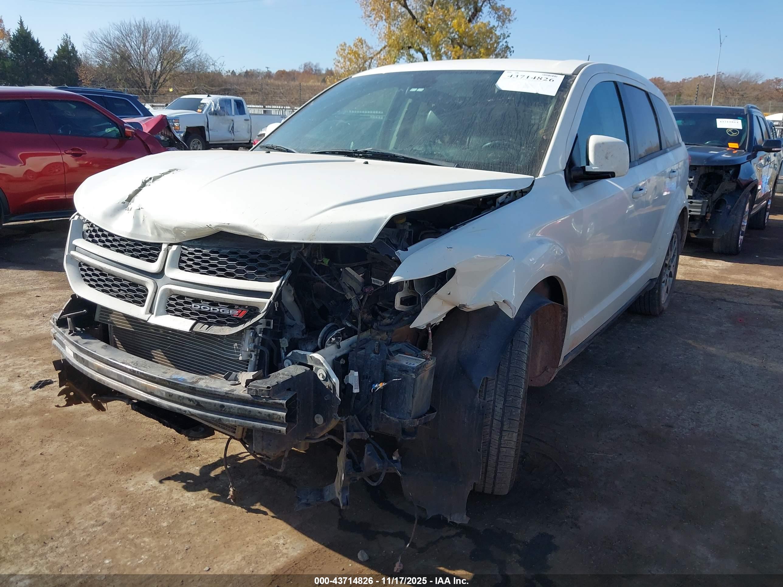 DODGE JOURNEY image 2