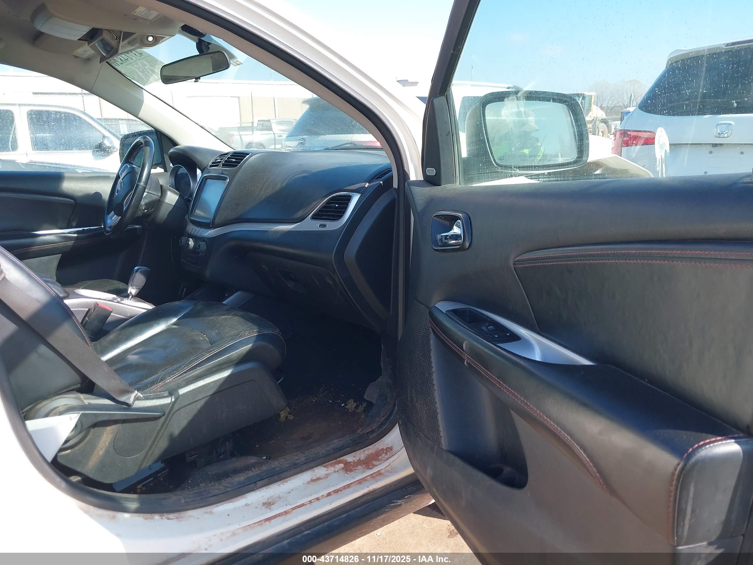 DODGE JOURNEY image 5
