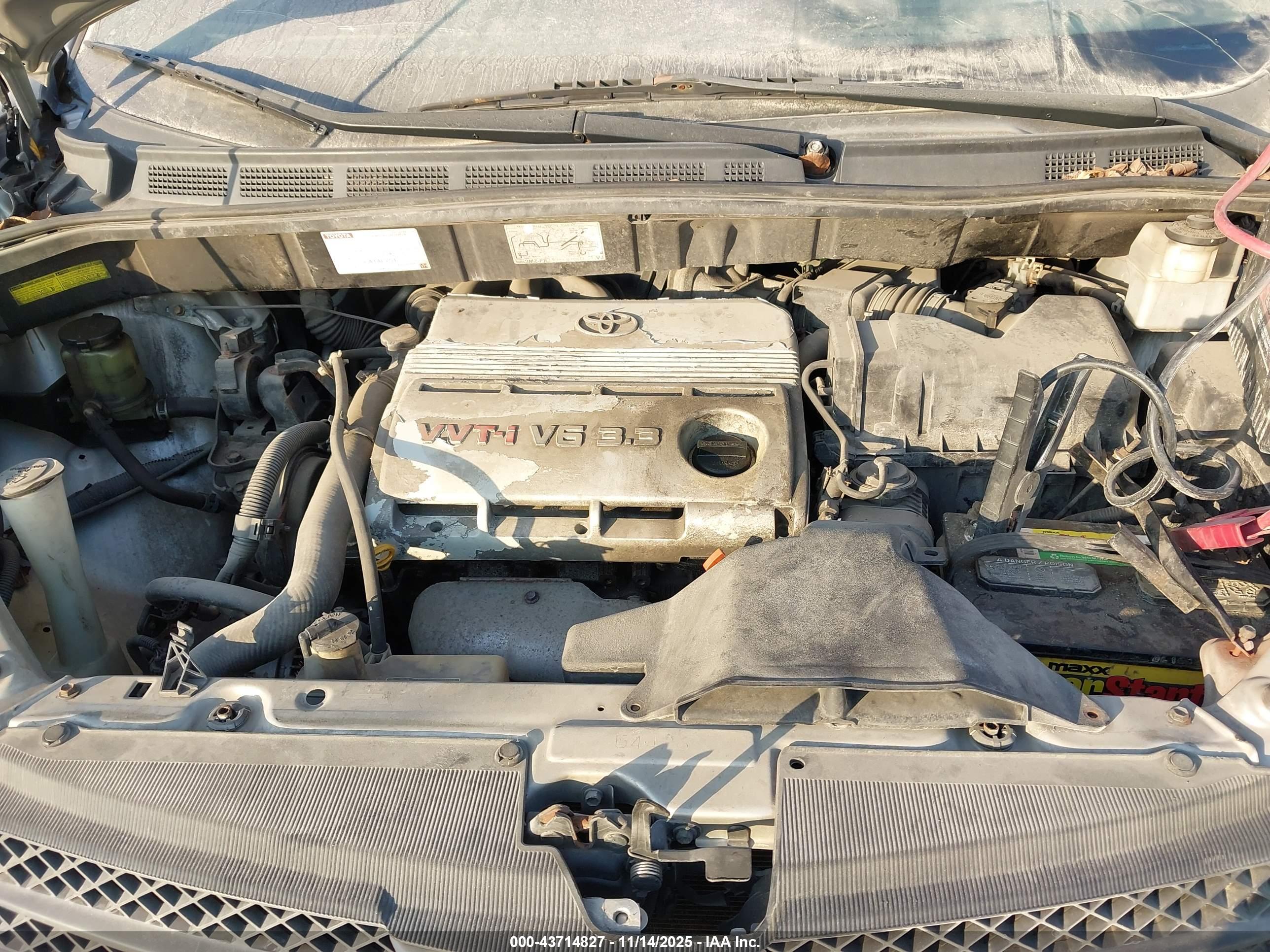 TOYOTA SIENNA image 10