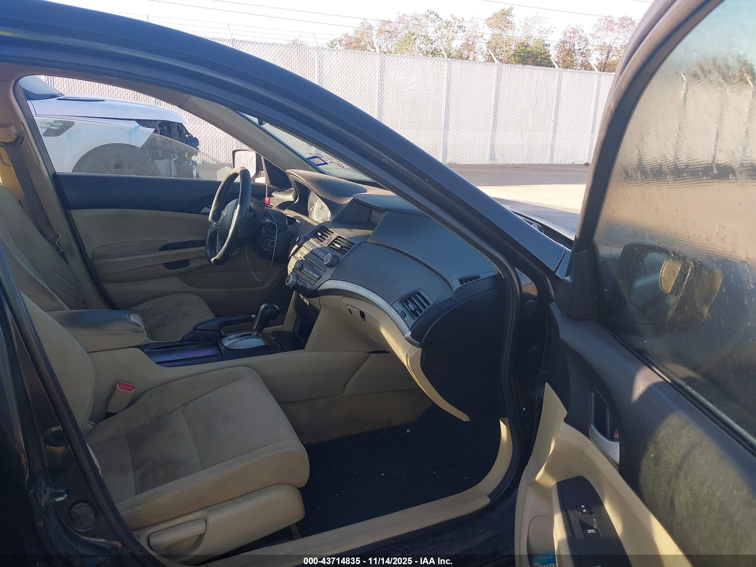 HONDA ACCORD image 5