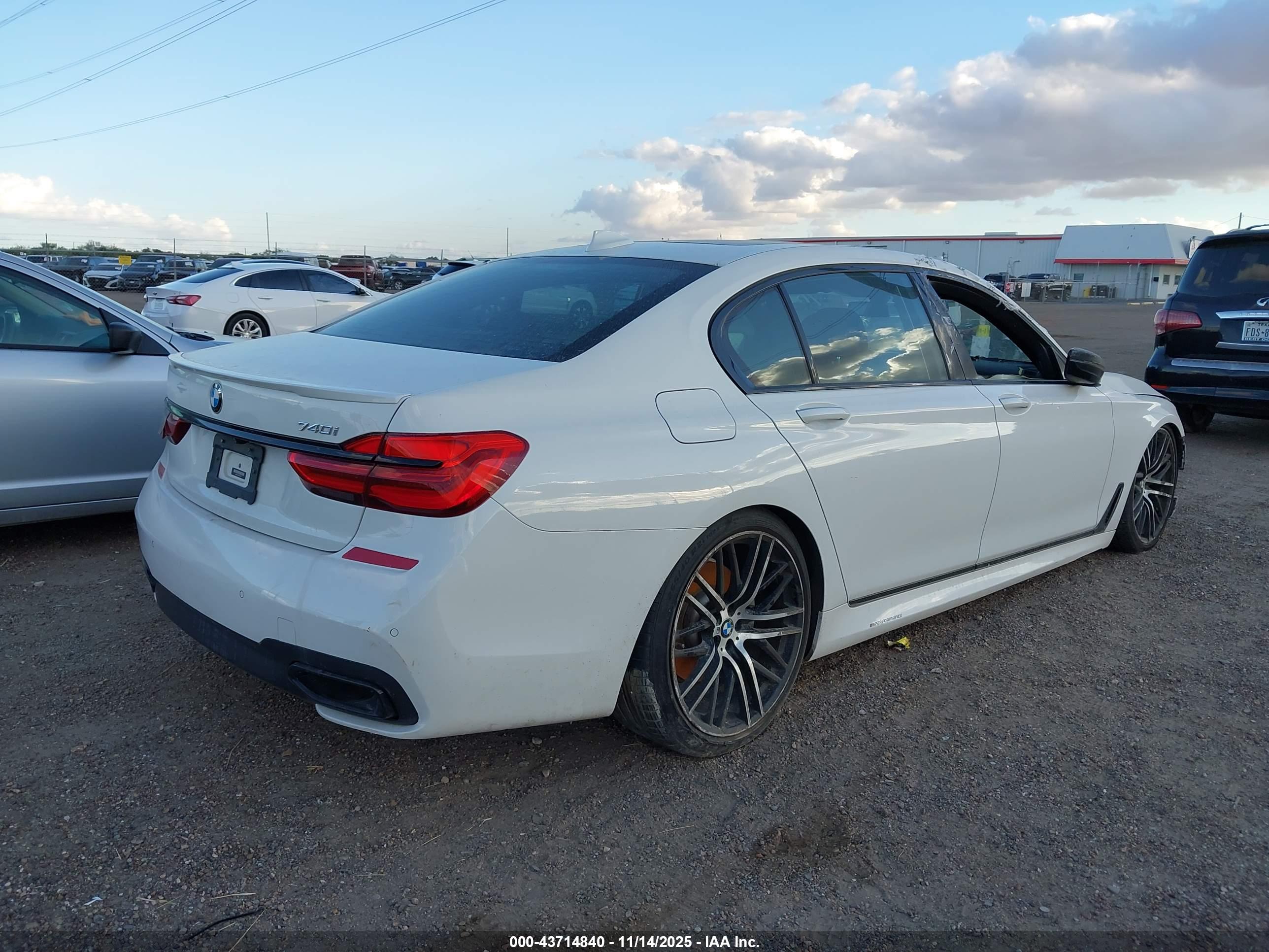 BMW 740I image 4