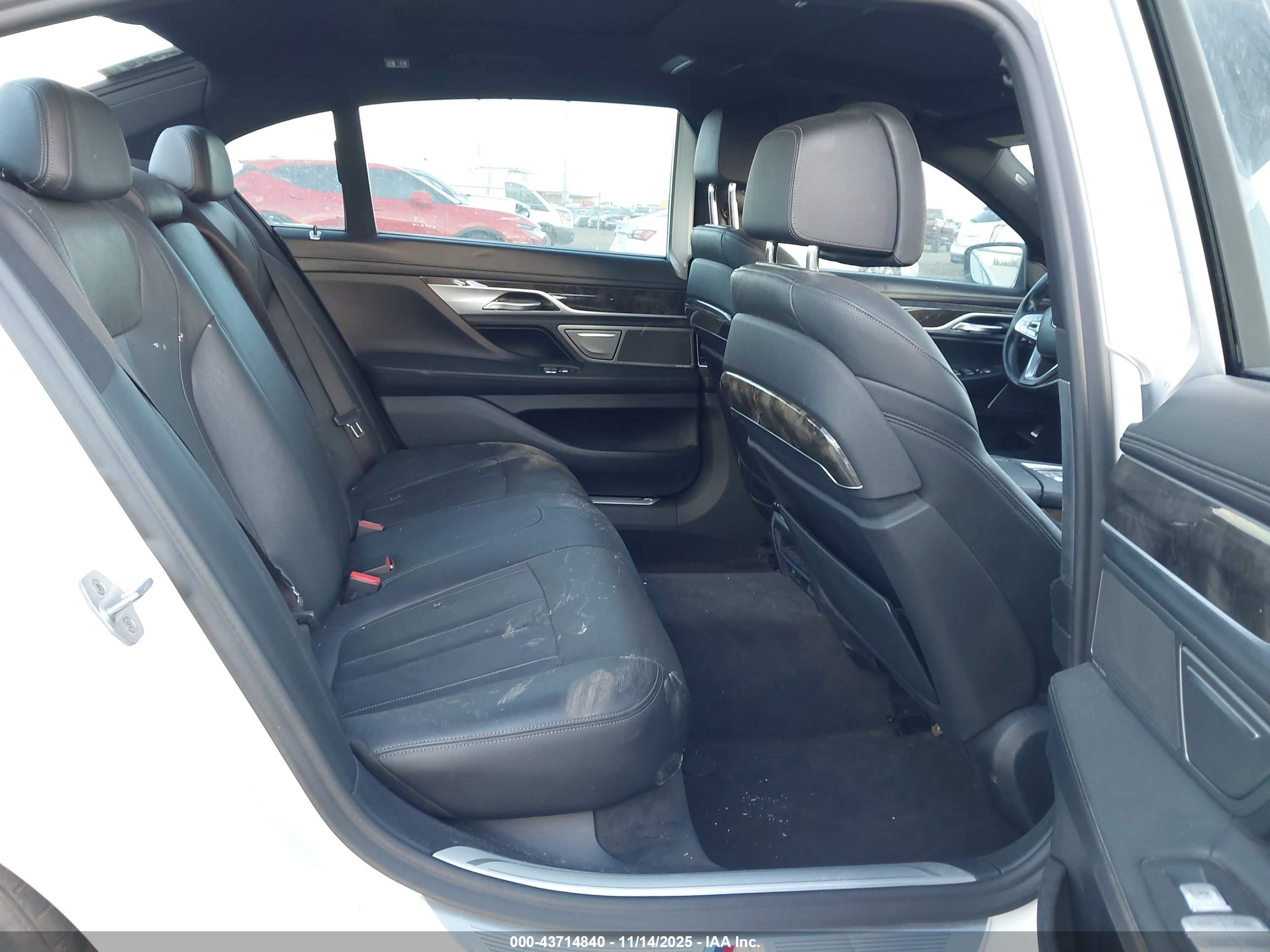 BMW 740I image 8