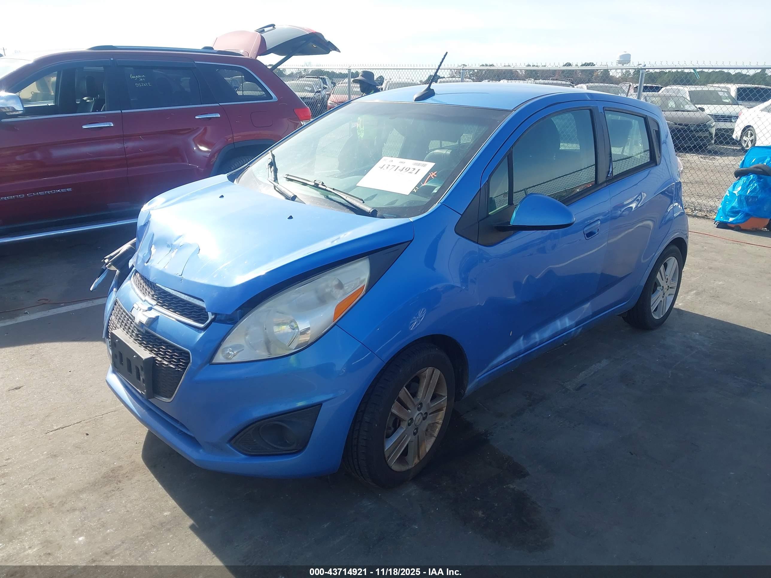 CHEVROLET SPARK image 2