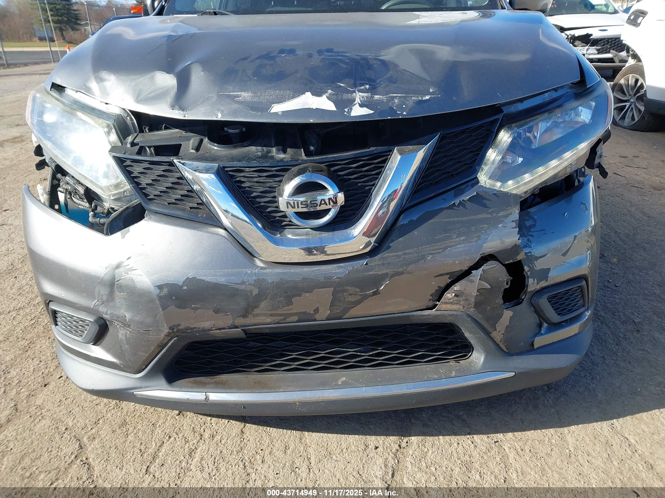 NISSAN ROGUE image 6