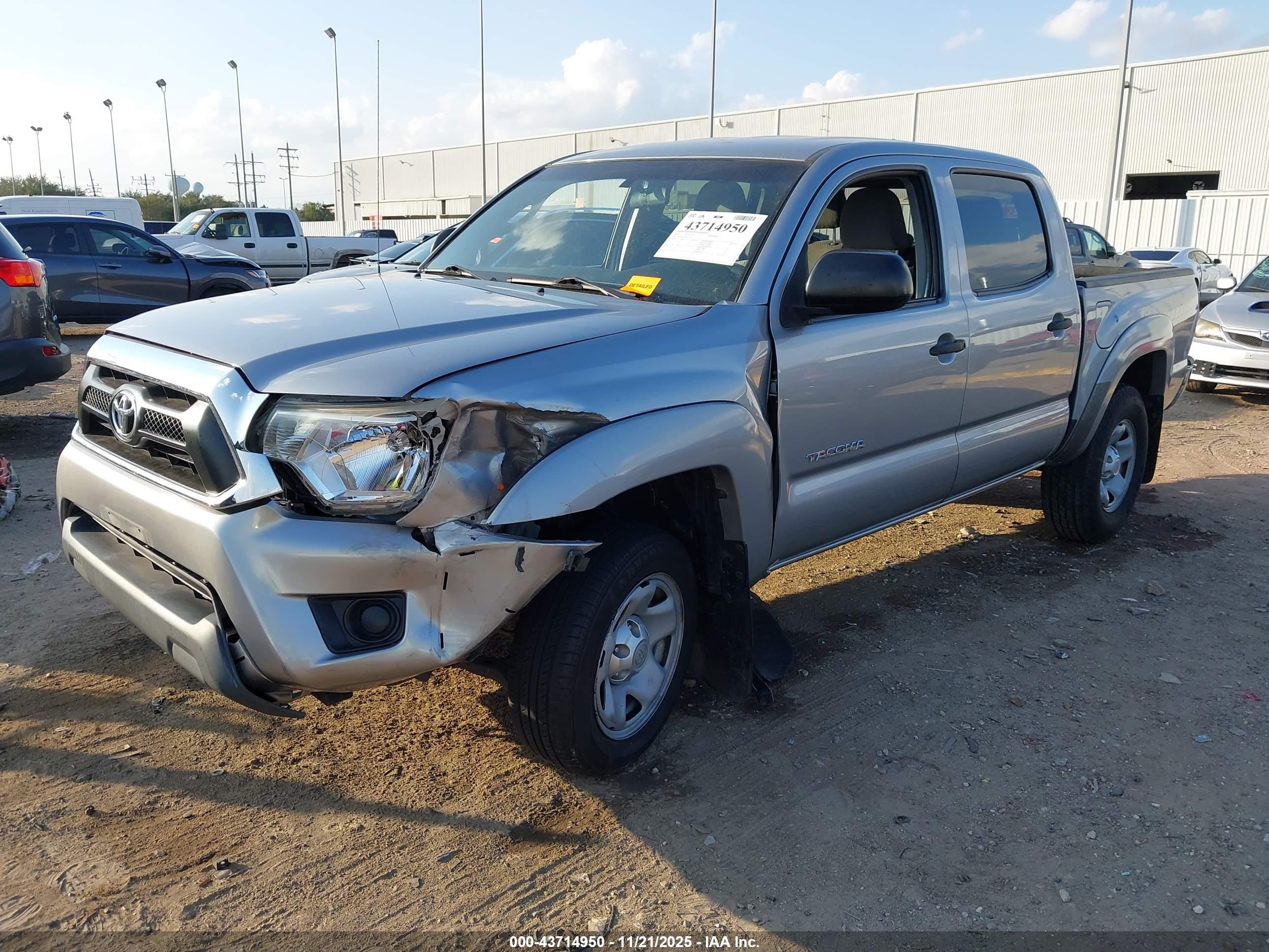 TOYOTA TACOMA image 2