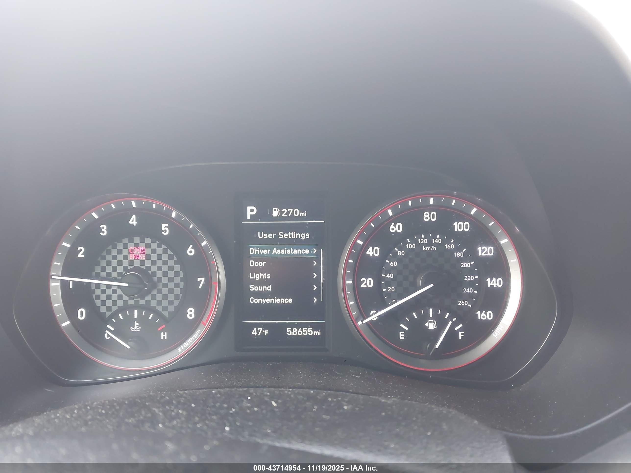 HYUNDAI VELOSTER image 7