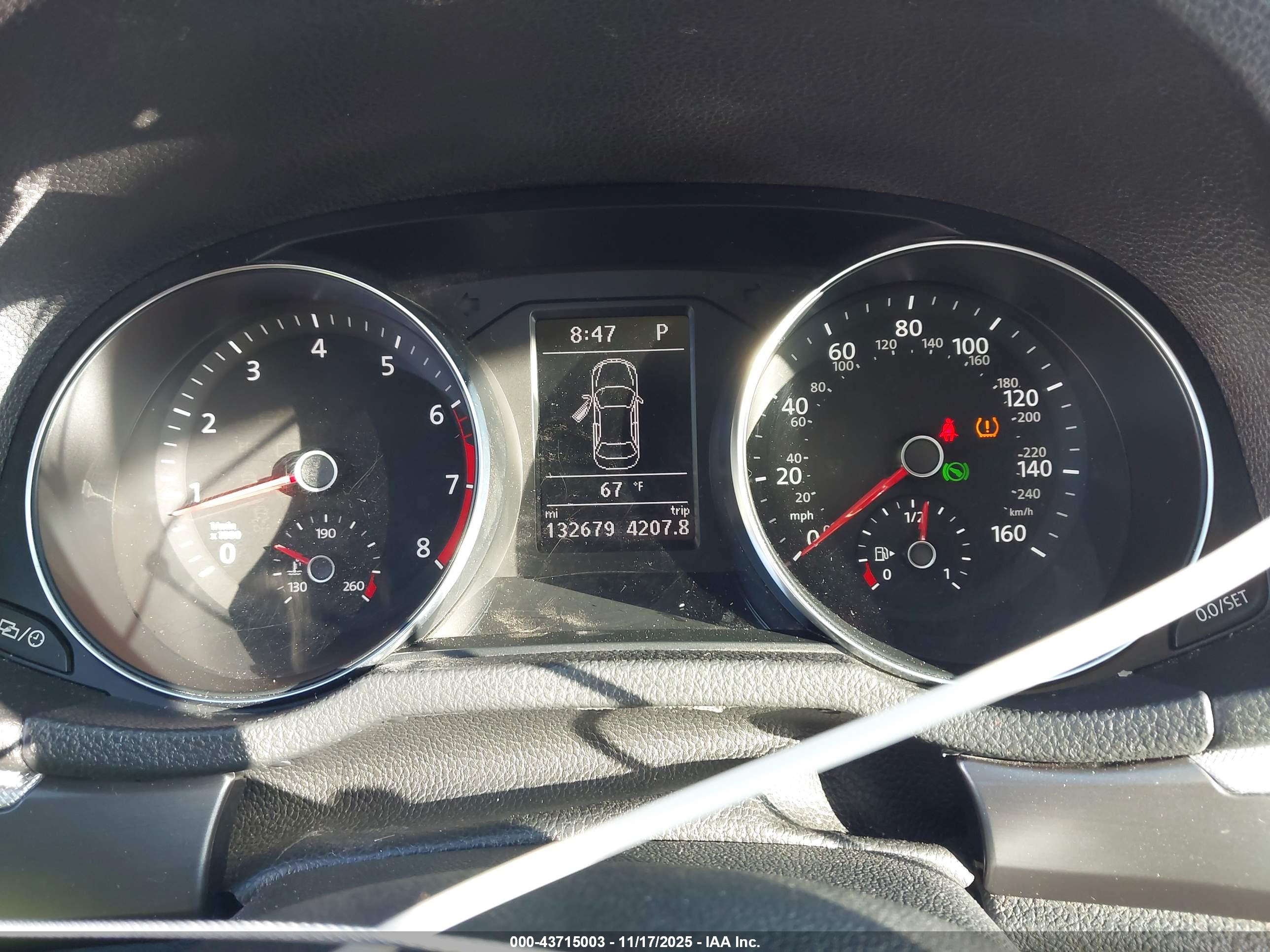 VOLKSWAGEN PASSAT image 7