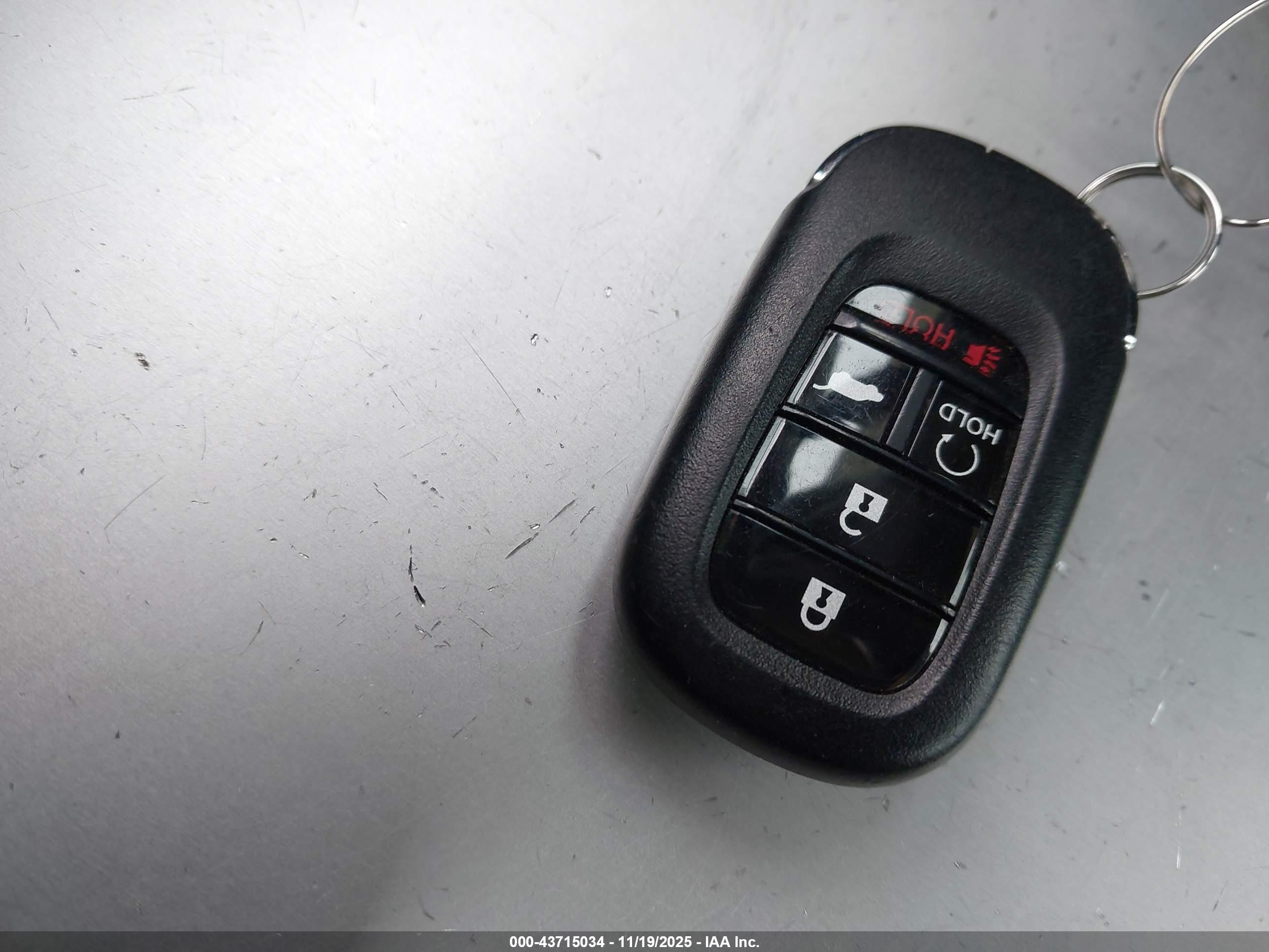 HONDA CR-V image 11