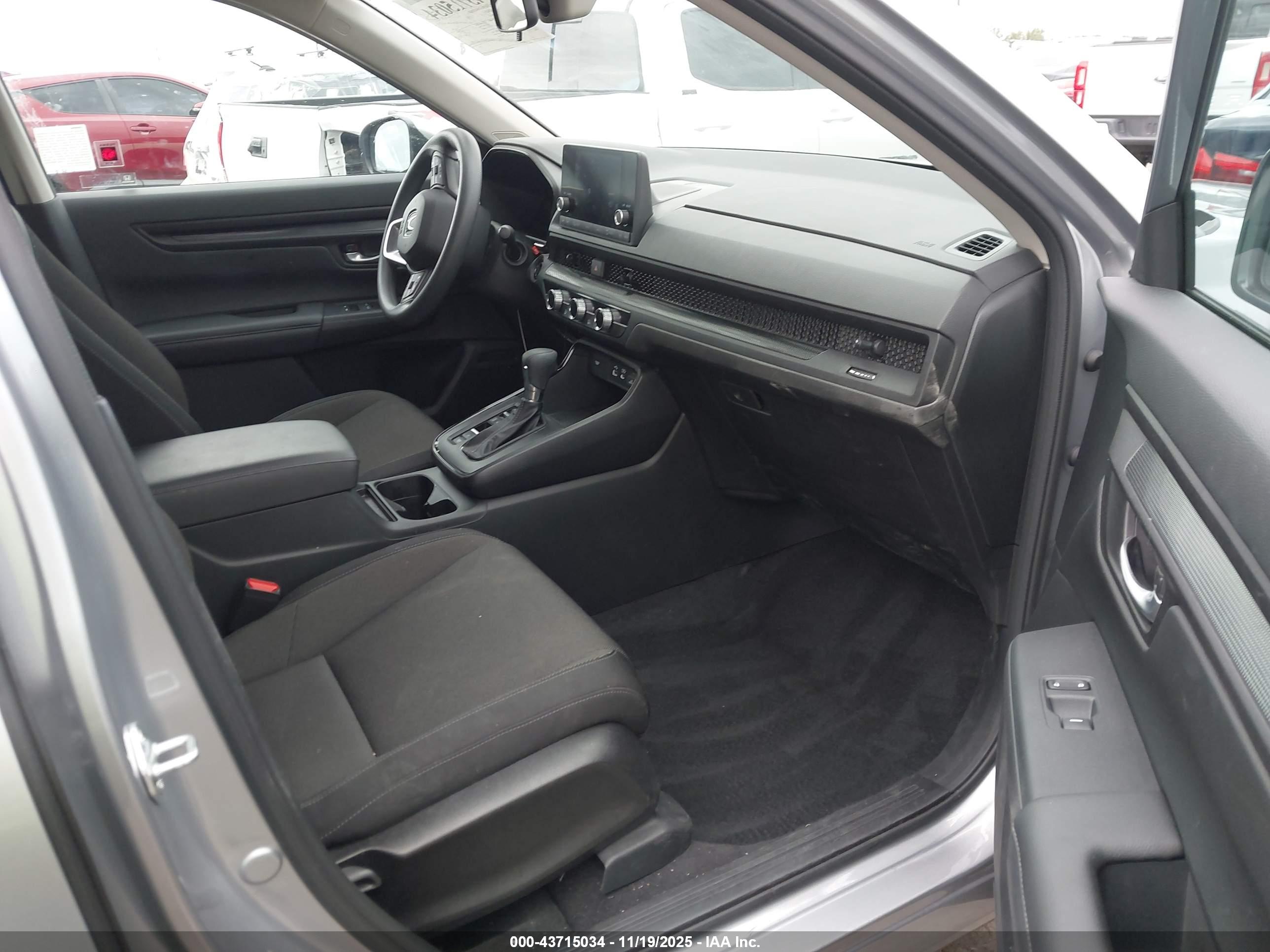 HONDA CR-V image 5