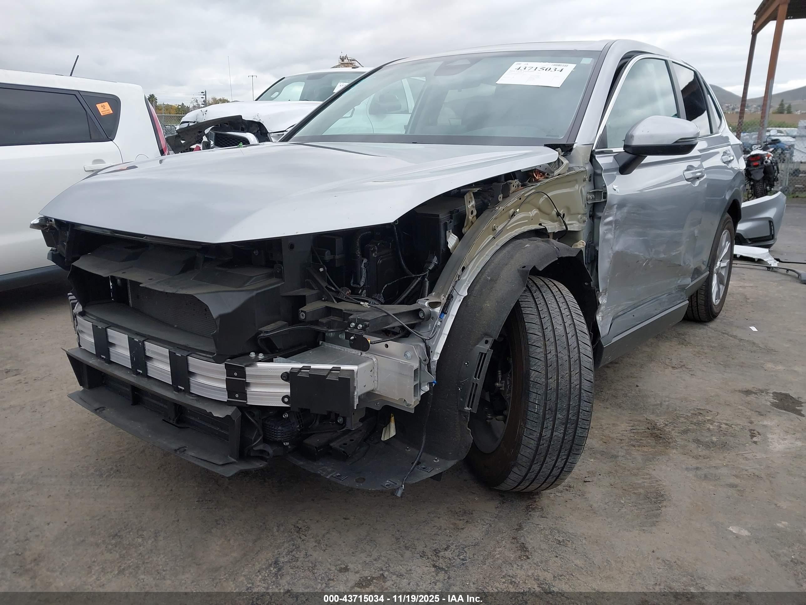HONDA CR-V image 6