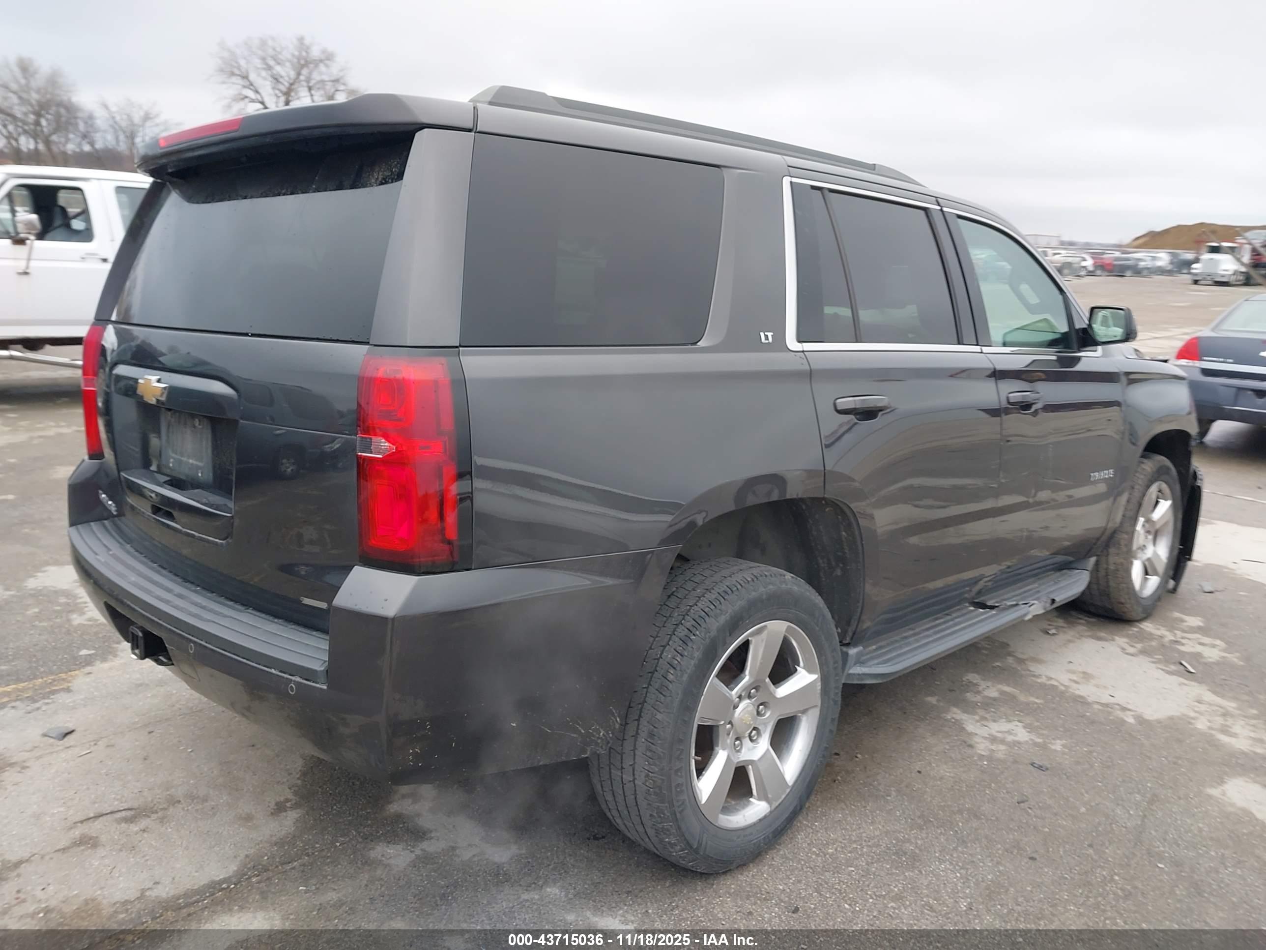 CHEVROLET TAHOE image 4
