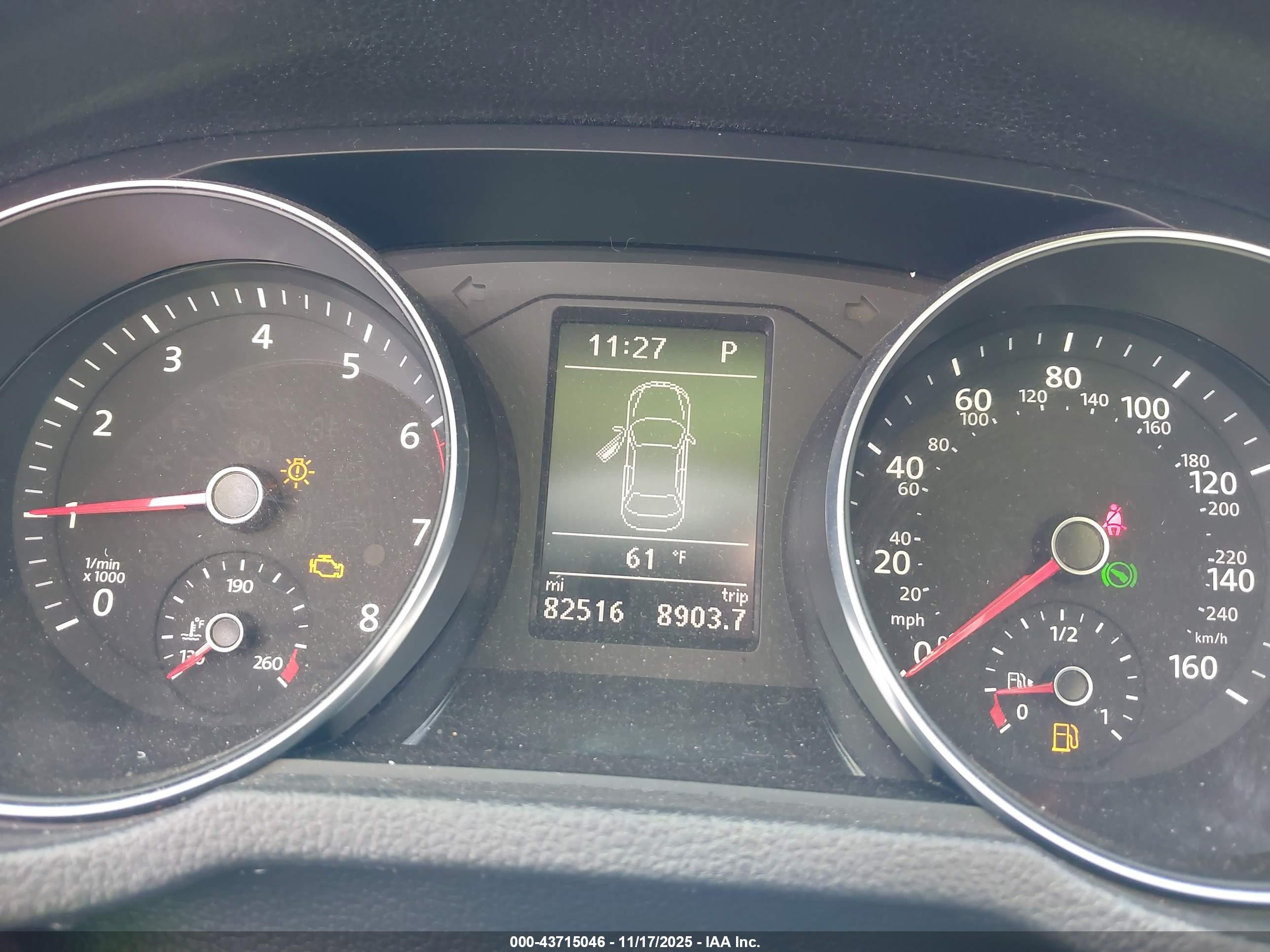 VOLKSWAGEN PASSAT image 7