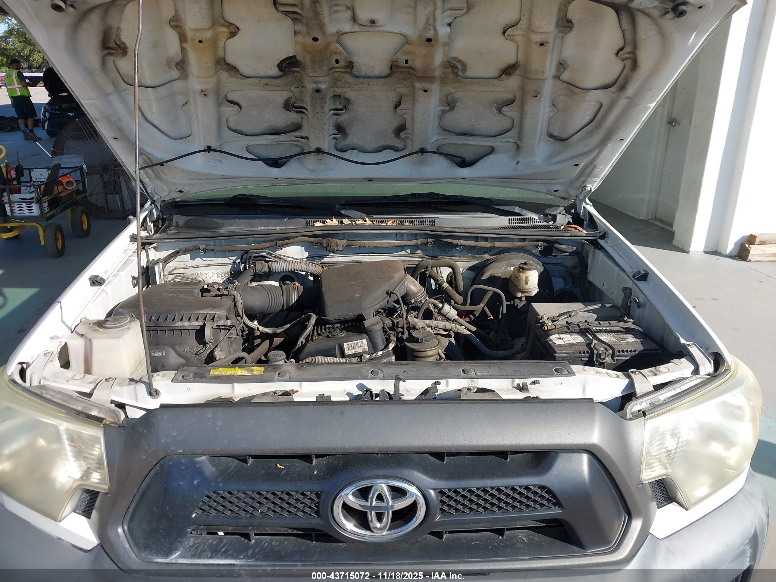 TOYOTA TACOMA image 10