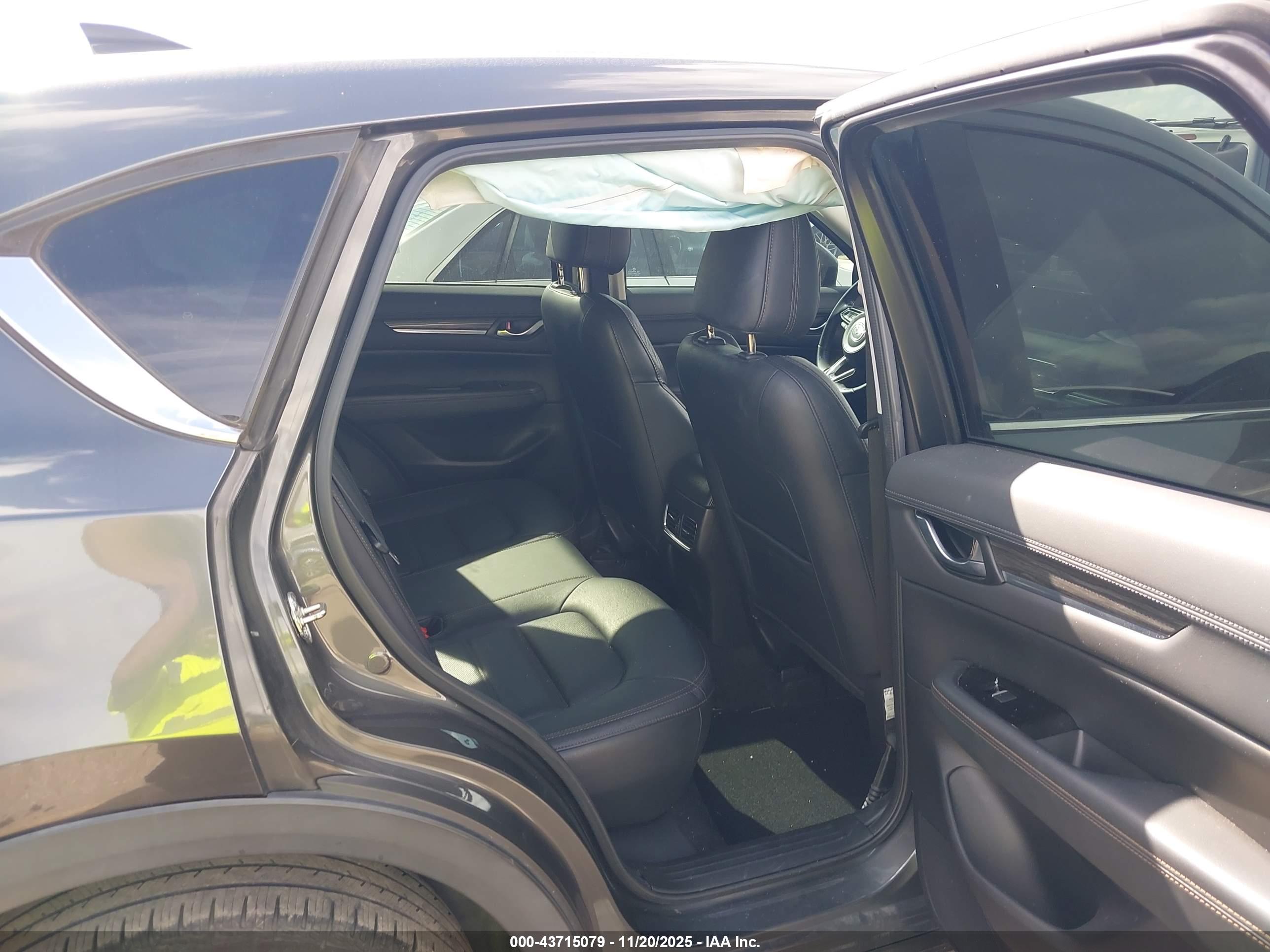 MAZDA CX-5 image 8