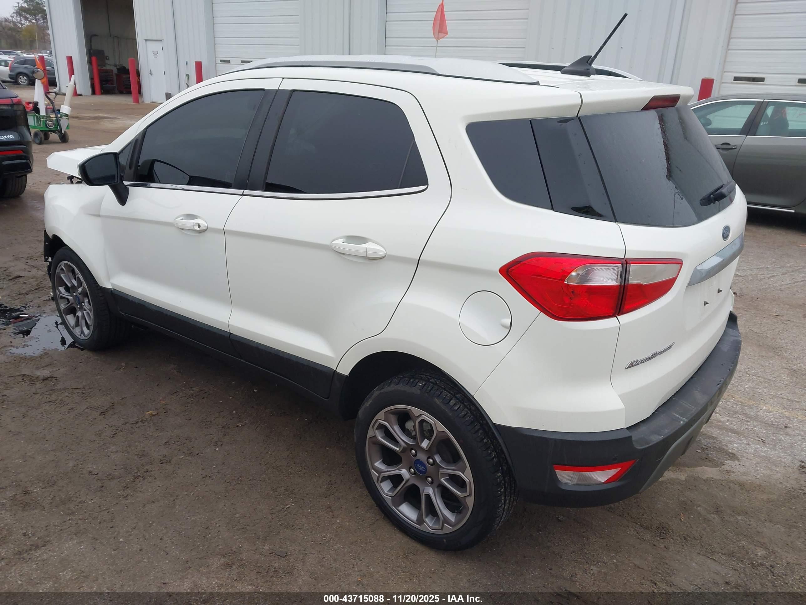 FORD ECOSPORT image 3