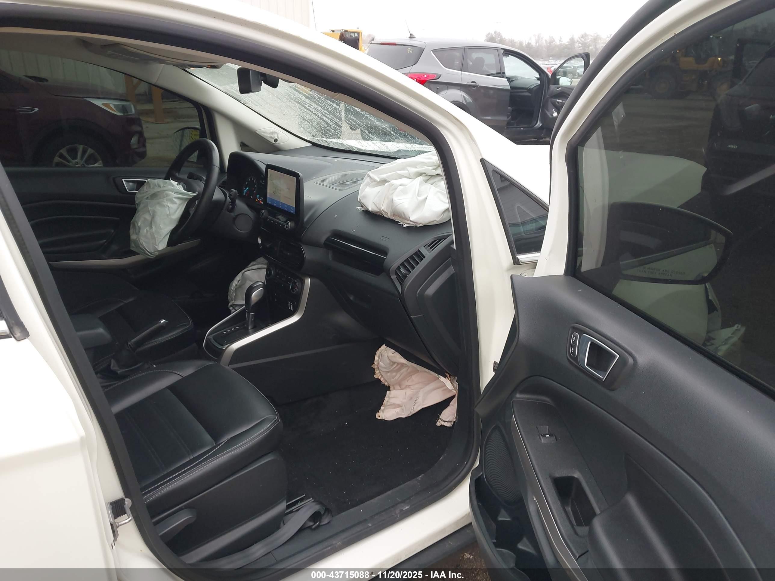 FORD ECOSPORT image 5