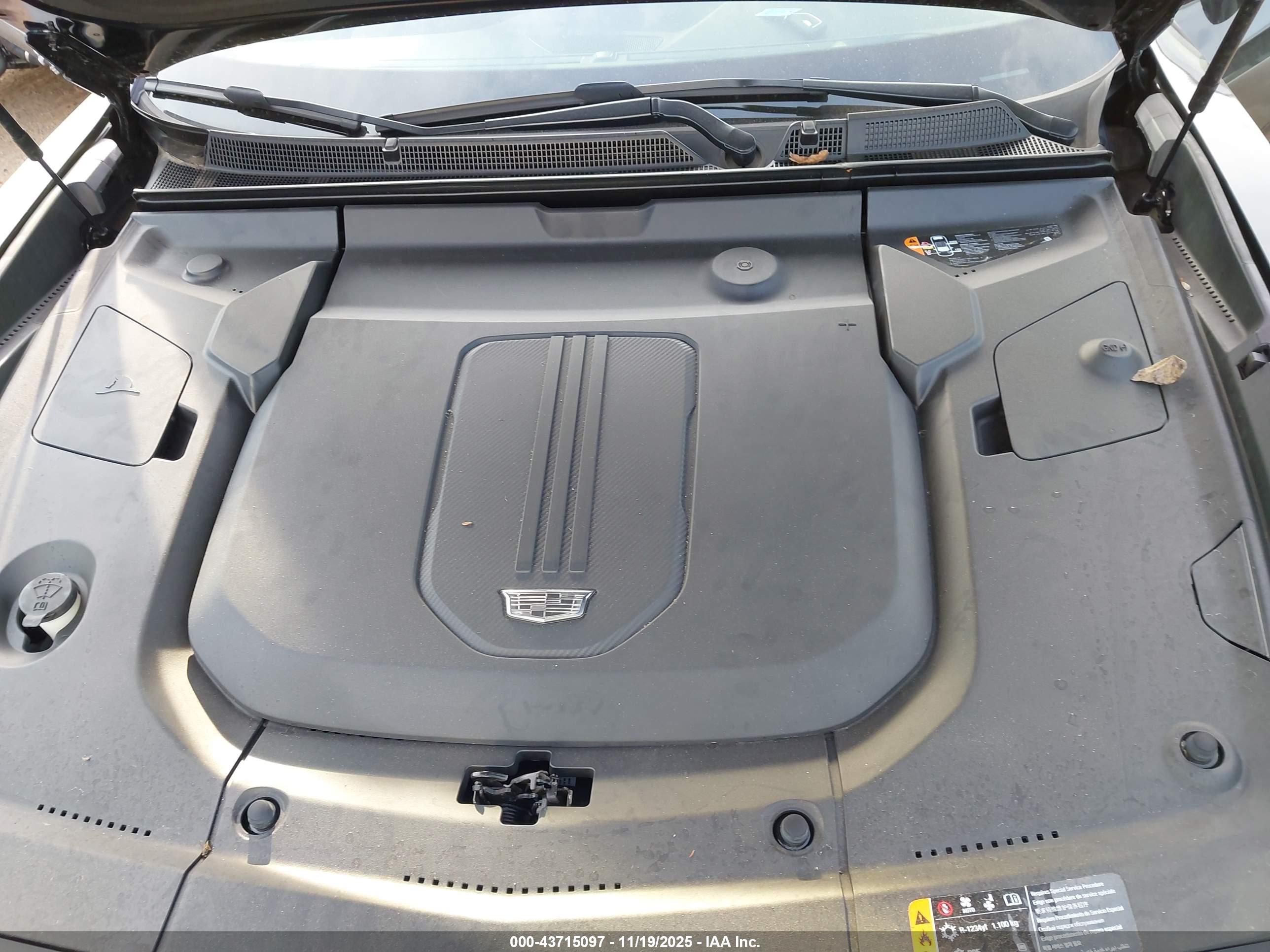 CADILLAC LYRIQ image 10