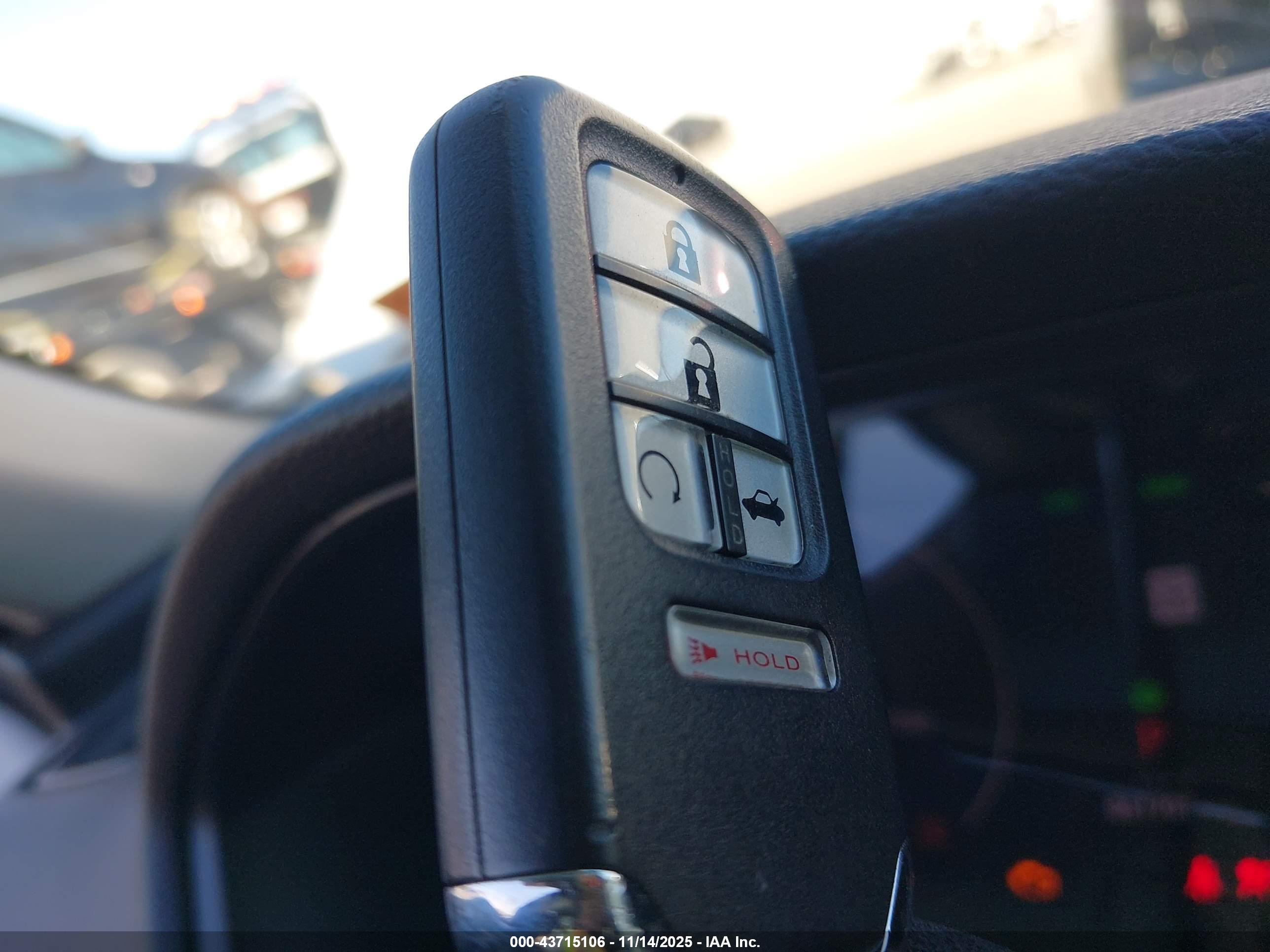 HONDA ACCORD image 11