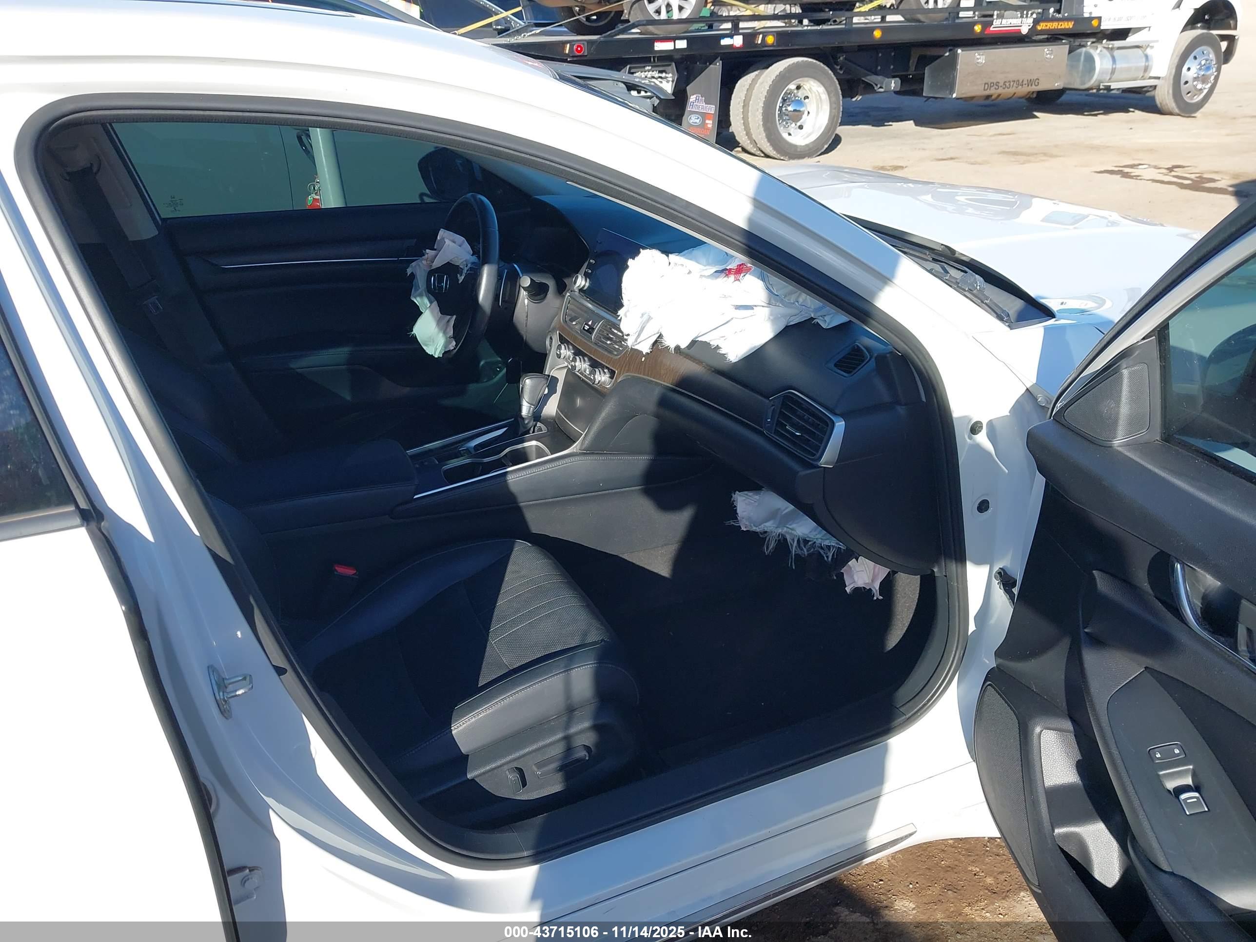 HONDA ACCORD image 5