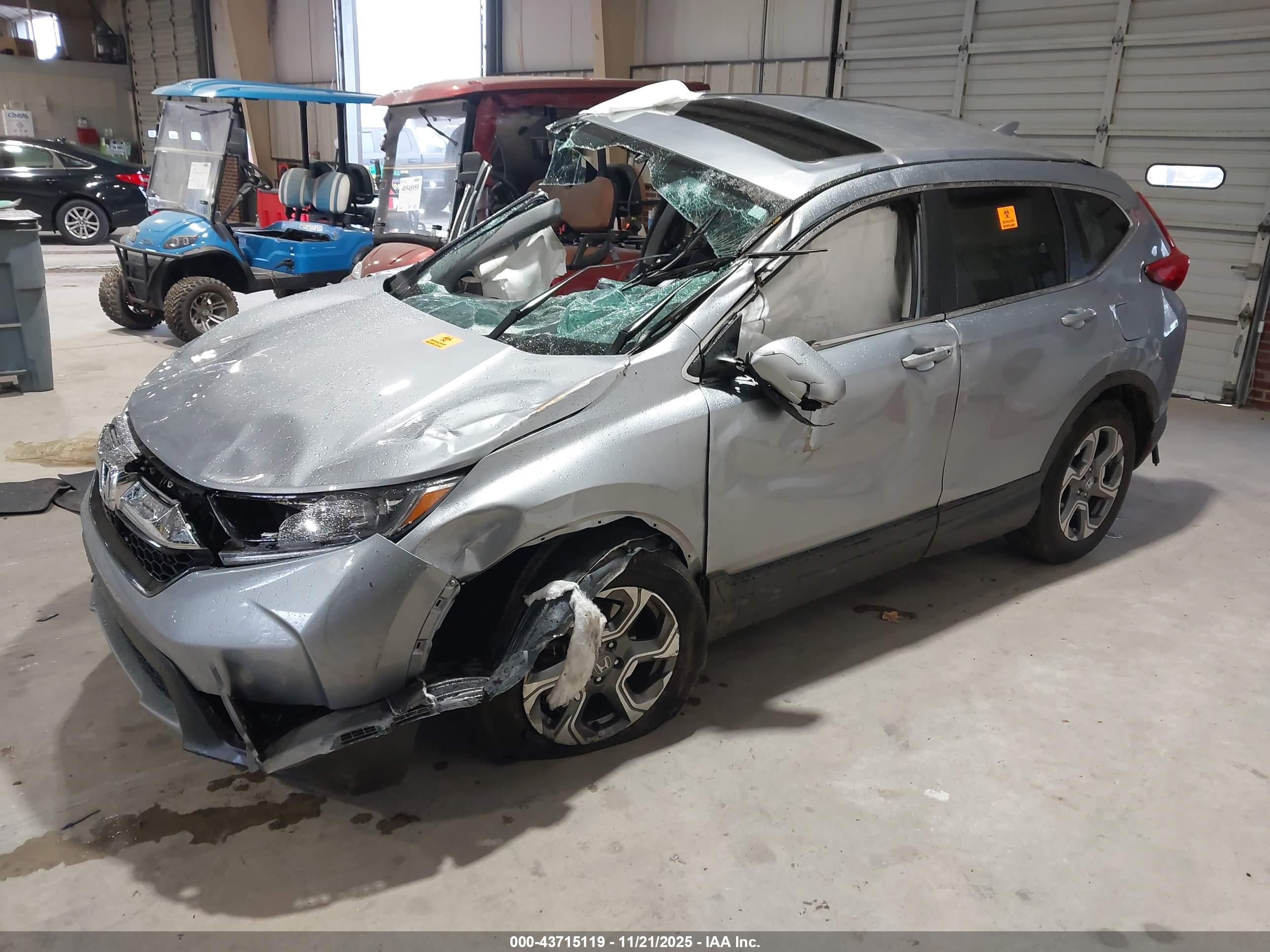 HONDA CR-V image 2