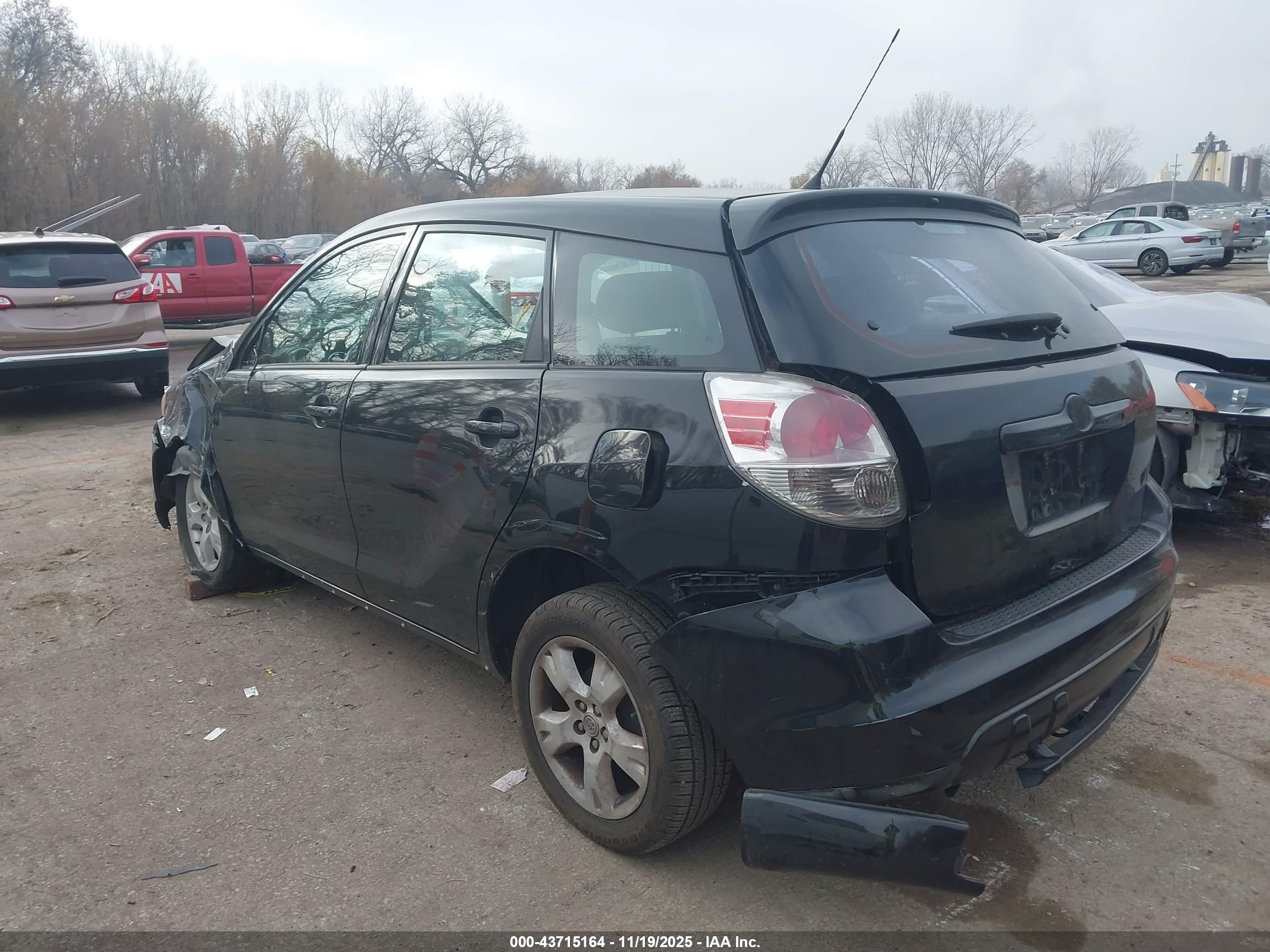 TOYOTA MATRIX image 3