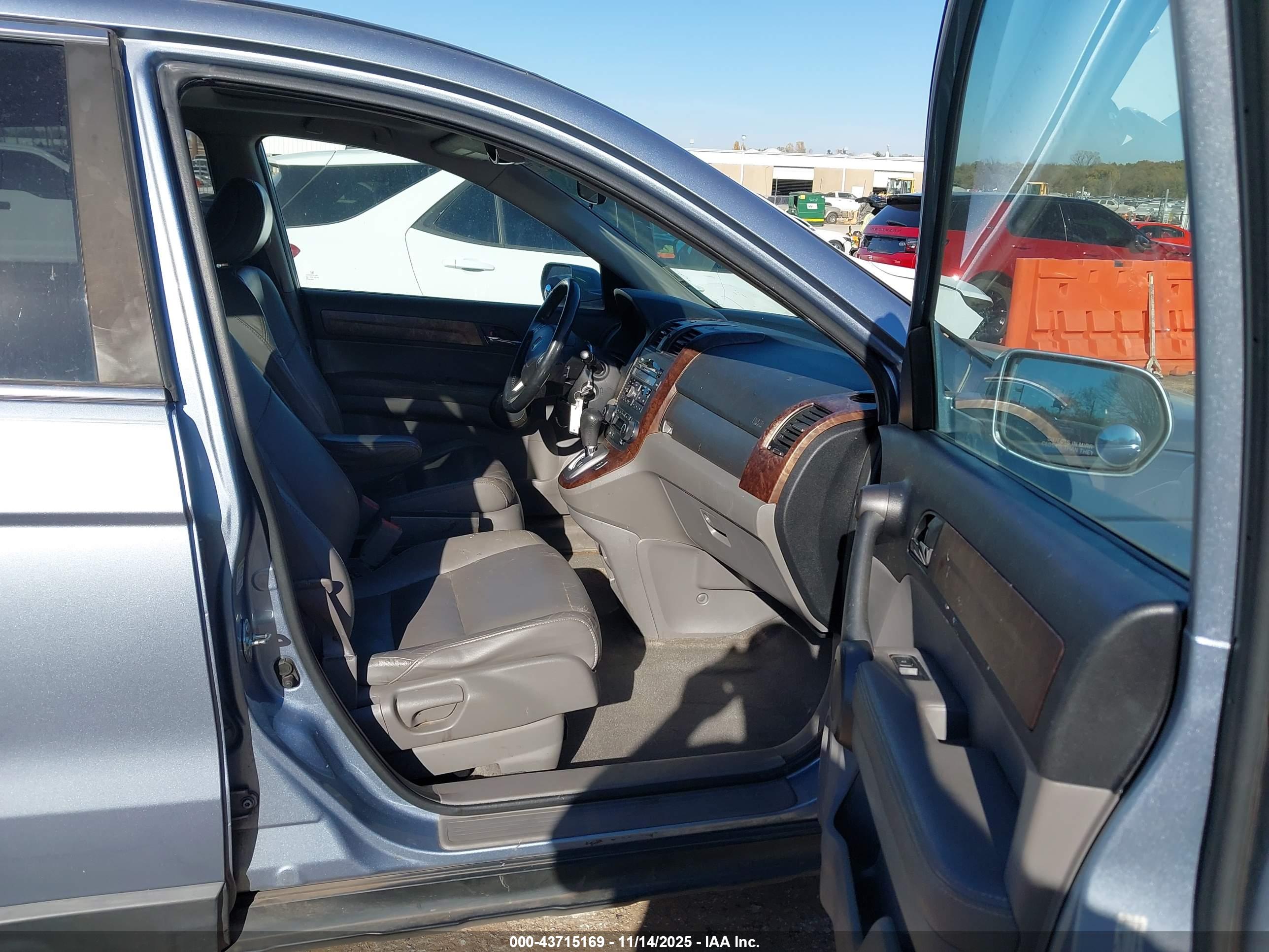 HONDA CR-V image 5