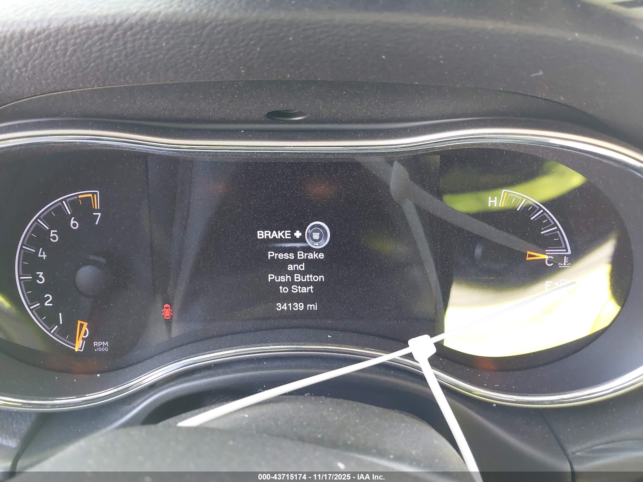 JEEP GRAND image 7